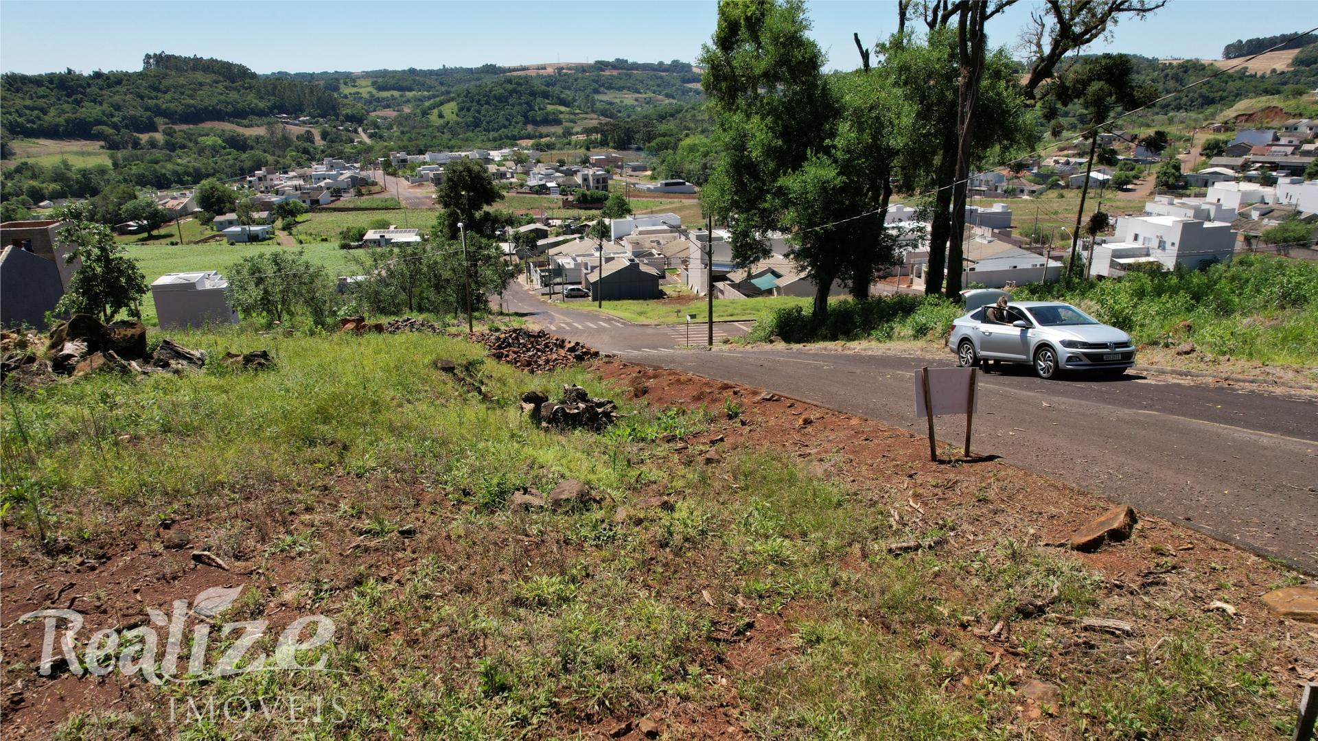 TERRENO PLANO - PRONTO PARA CONSTRUIR