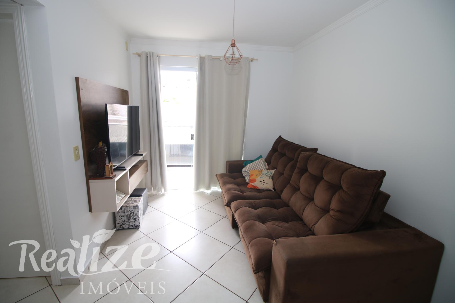 APARTAMENTO COM GARAGEM