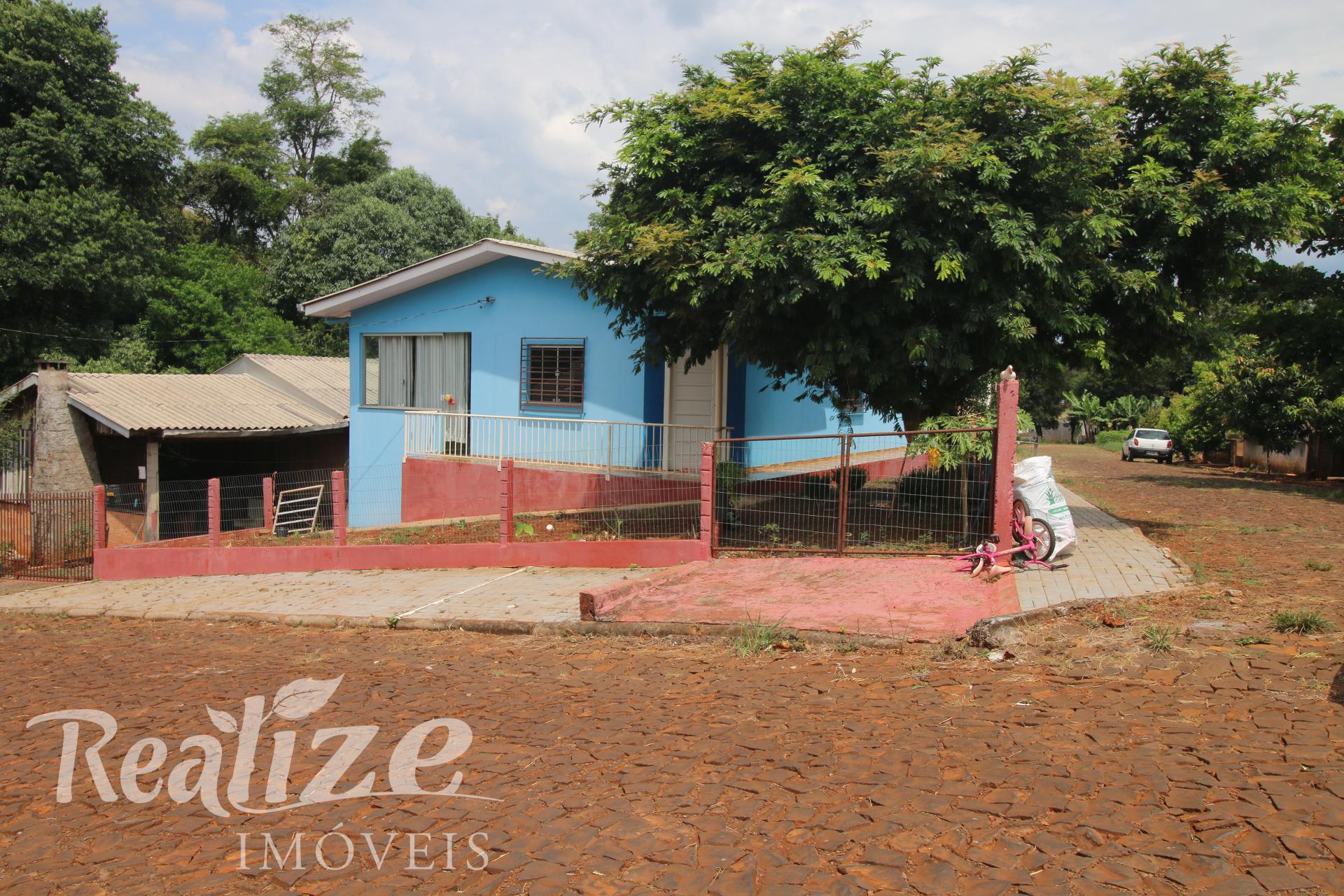 CASA DE ESQUINA COM 2 AR CONDICIONADOS E COZINHA
