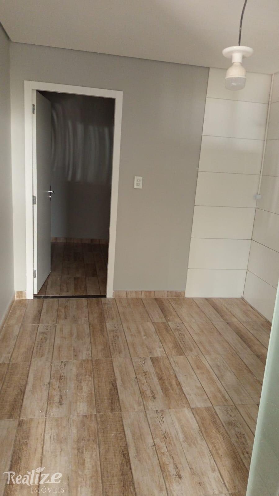 QUITINETE - POLI SAÚDE