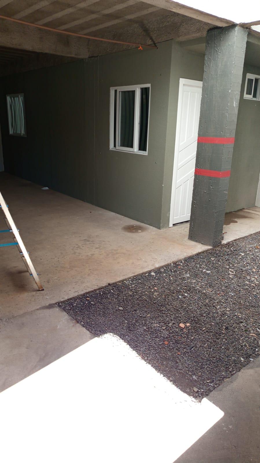 QUITINETE - POLI SAÚDE