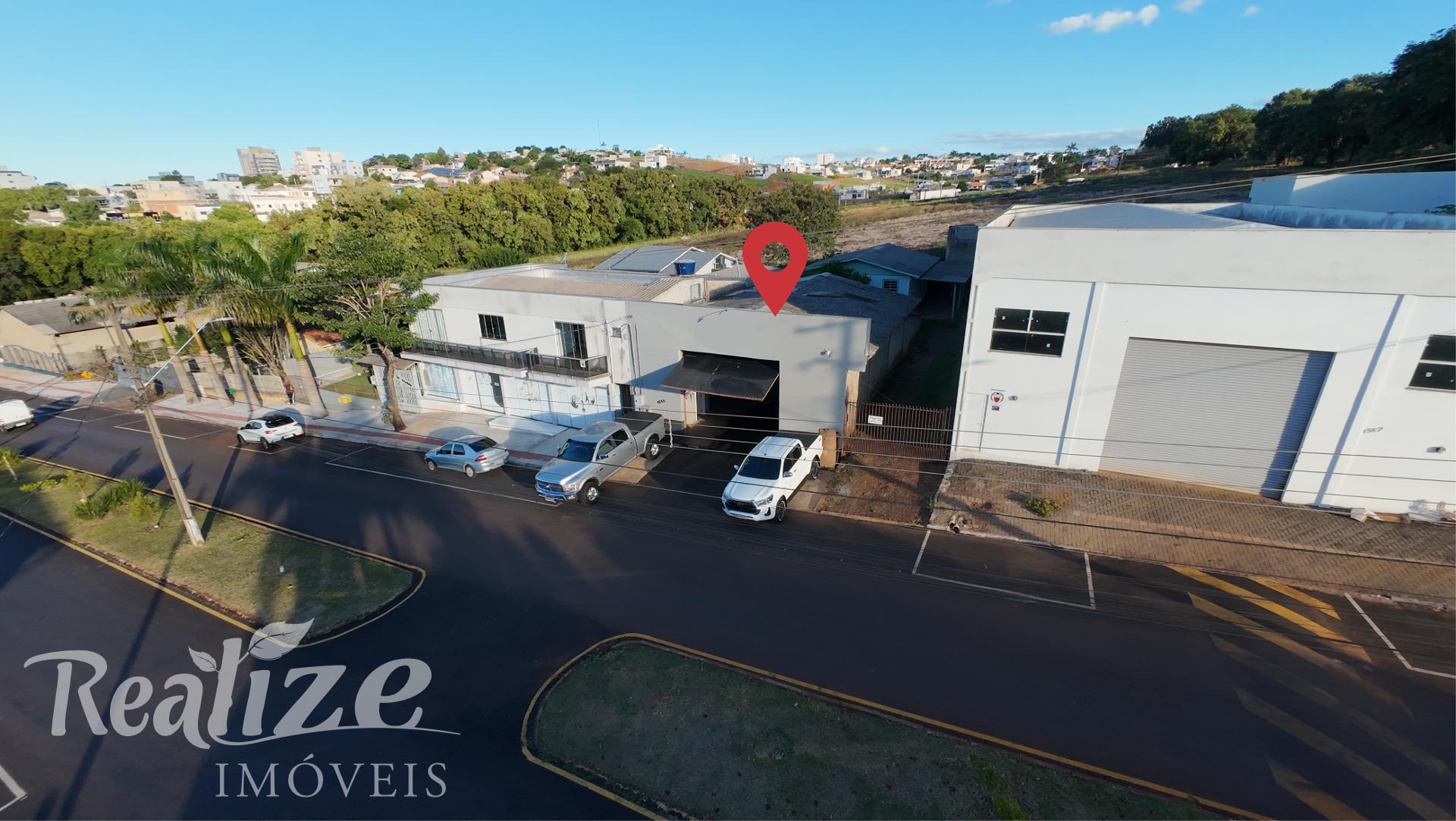 CASA MISTA COM BARRACÃO INDUSTRIAL