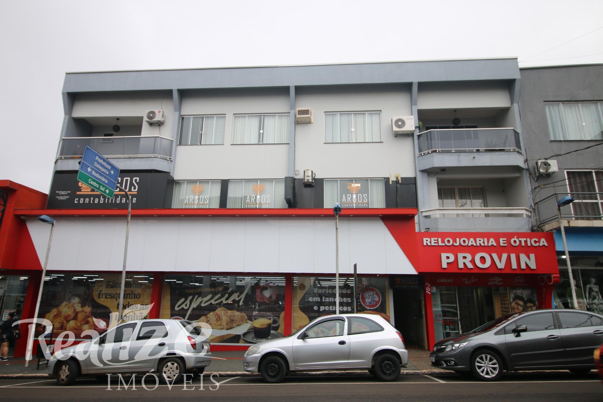 APARTAMENTO 2º ANDAR - COM AR CONDICIONADOS