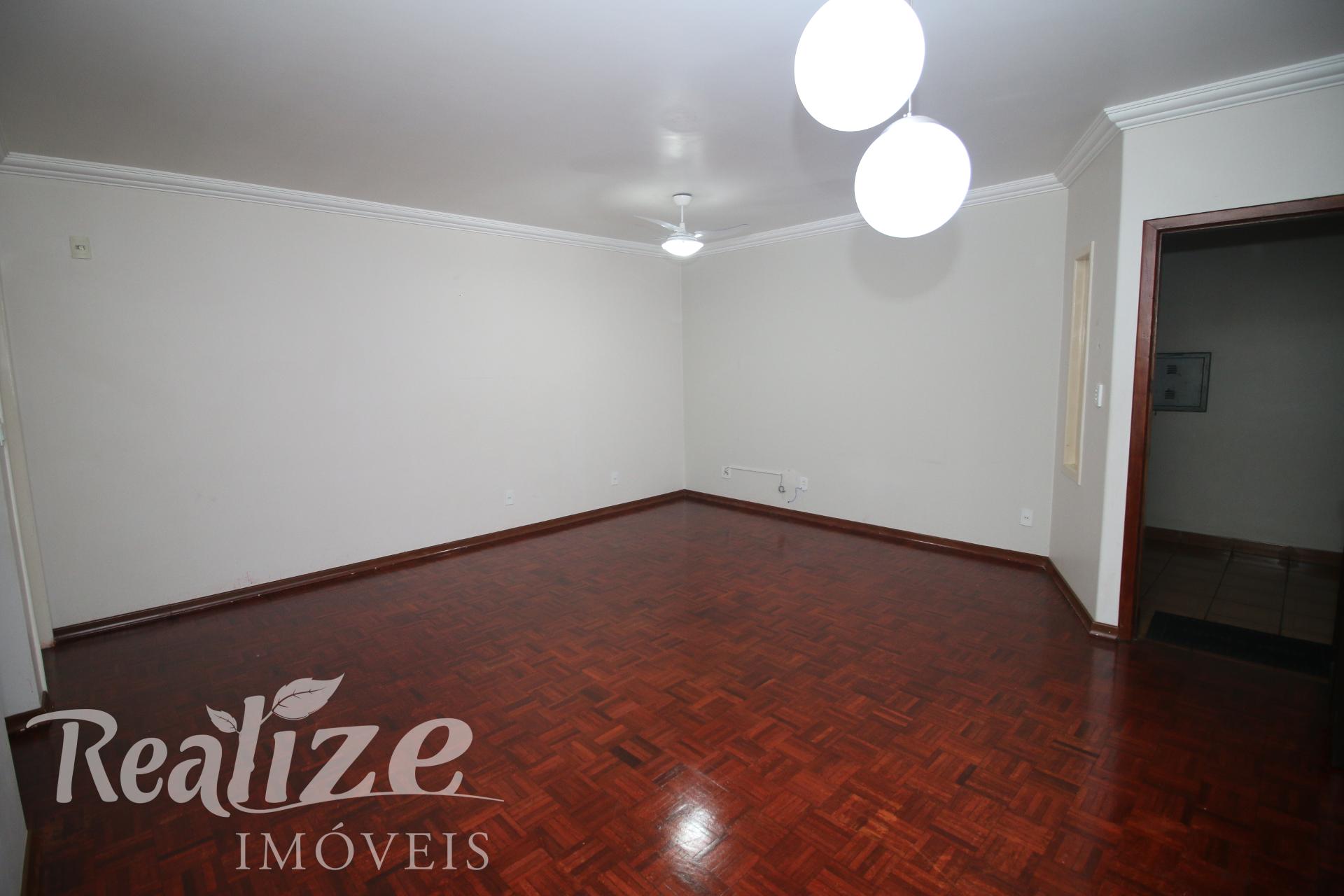 APARTAMENTO 2º ANDAR - COM AR CONDICIONADOS