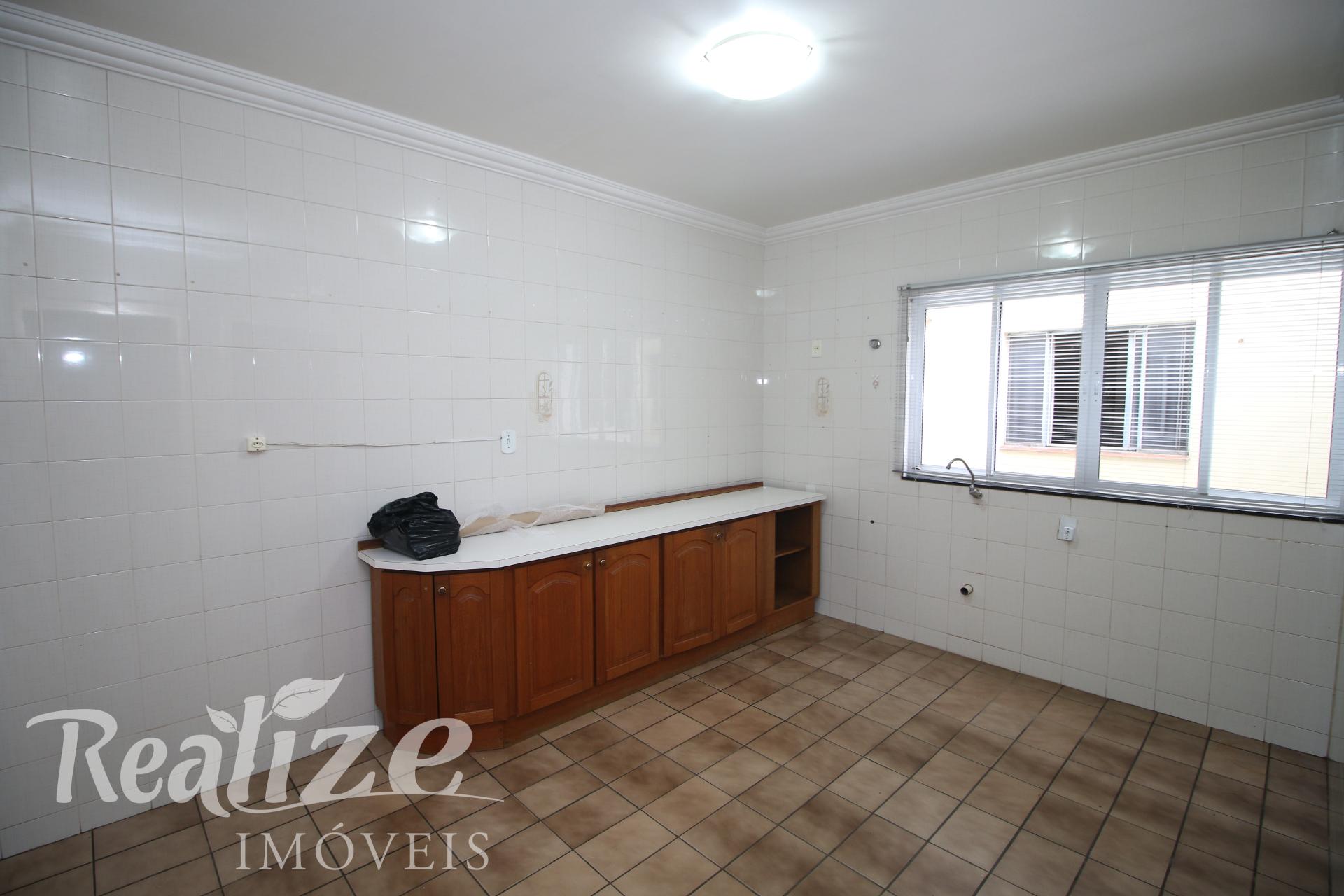 APARTAMENTO 2º ANDAR - COM AR CONDICIONADOS