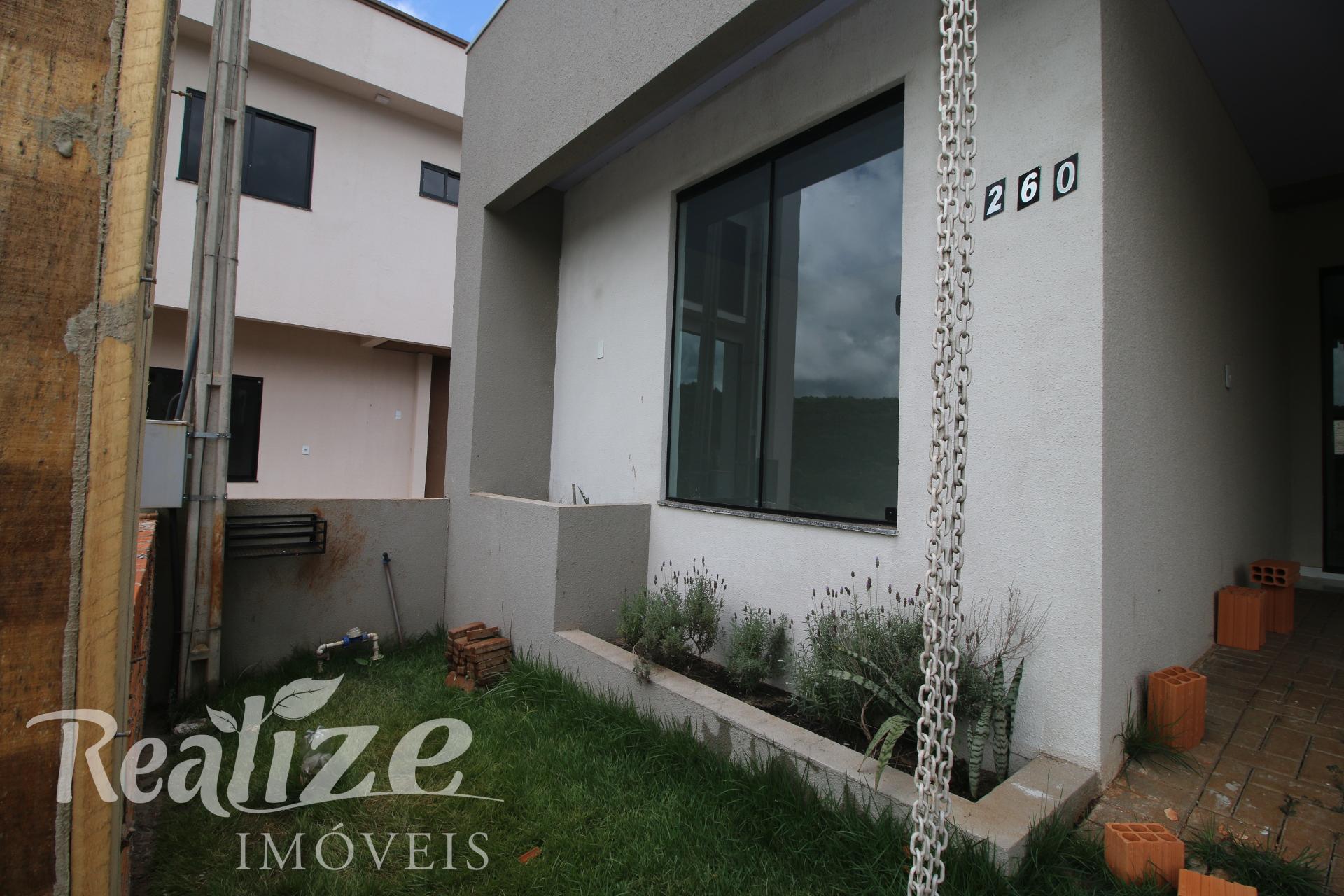 CASA COM COZINHA E COOKTOP