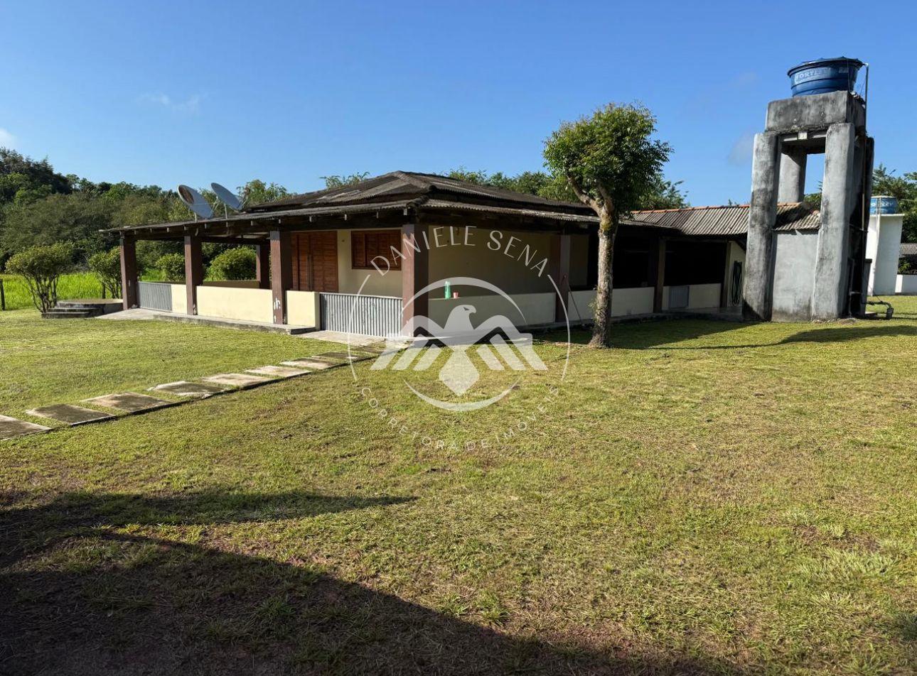 Vende-Se sítio Com terreno medindo 149x500 área de capim monba...