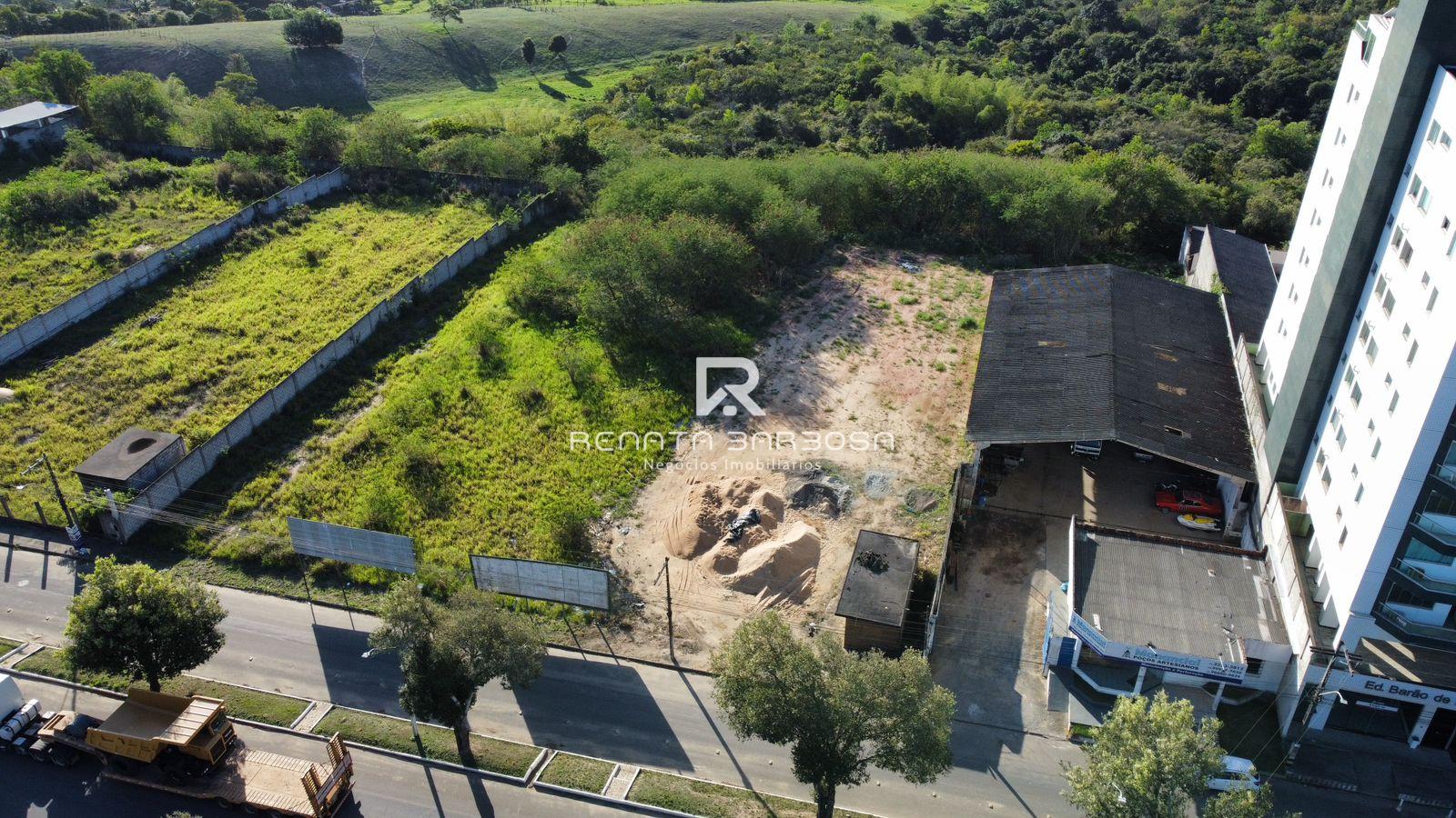 Lote para venda na Avenida Pres Getulio Vargas em Teixeira de ...