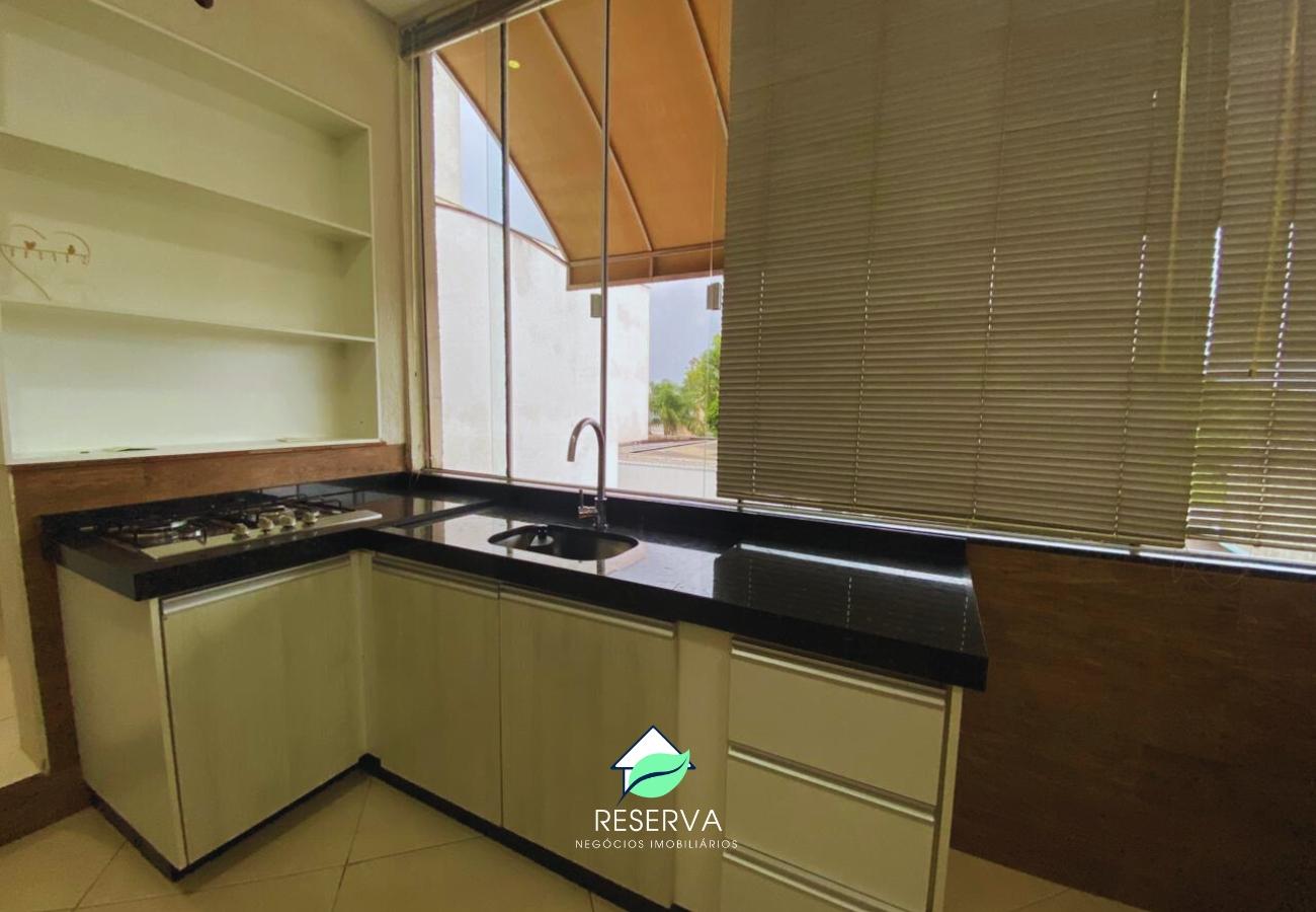 Flat Mobiliado para Locação na Av. Pedro Basso. Completo e Excelente Localização