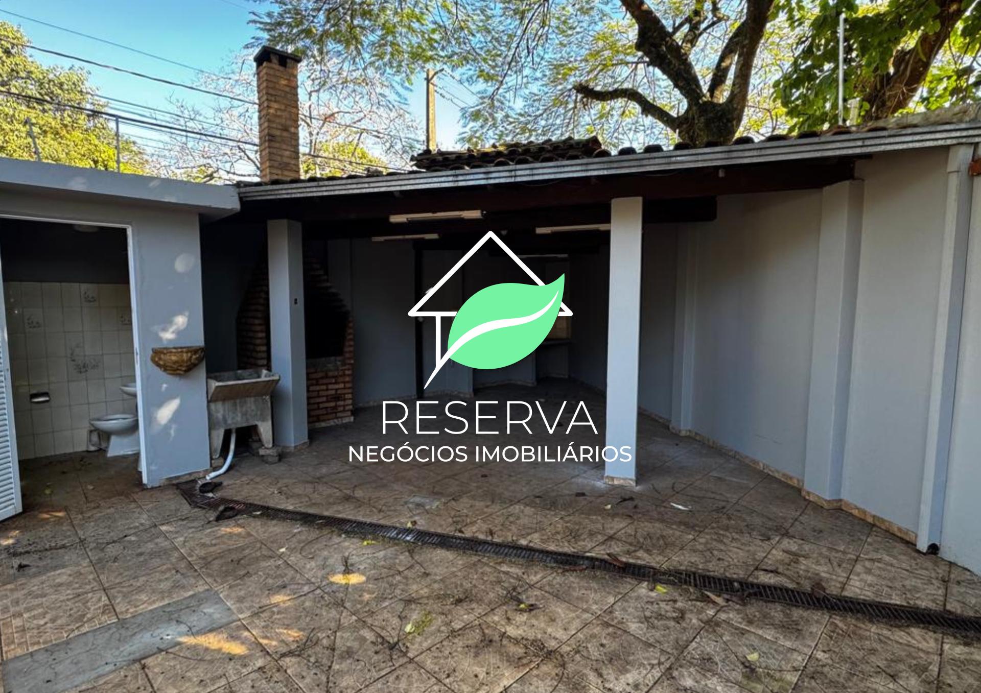 Imóvel Comercial em Localização Privilegiada na Vila Yolanda, alto fluxo.
