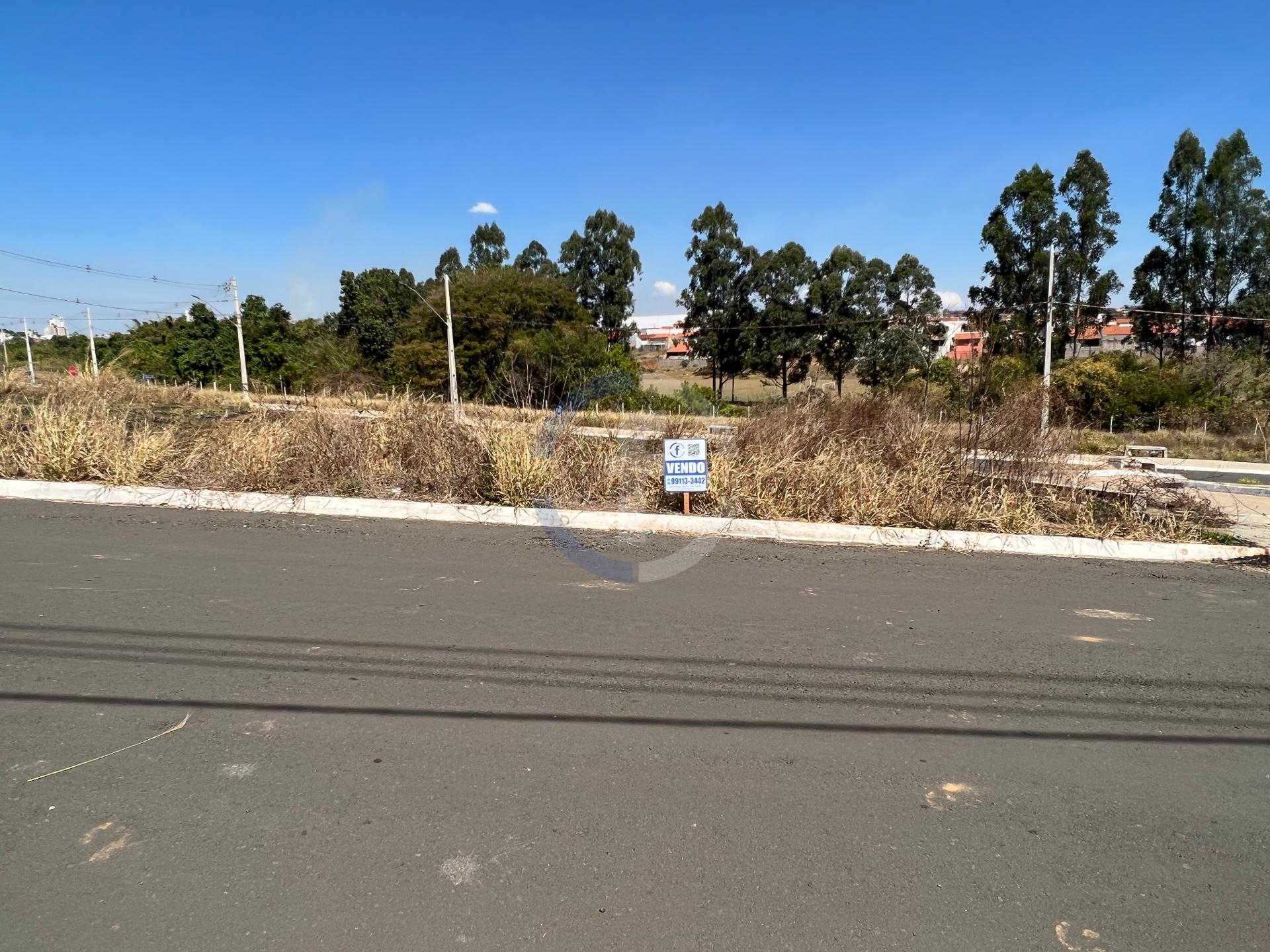 Terreno à venda, Versalhes, SAO SEBASTIAO DO PARAISO - MG