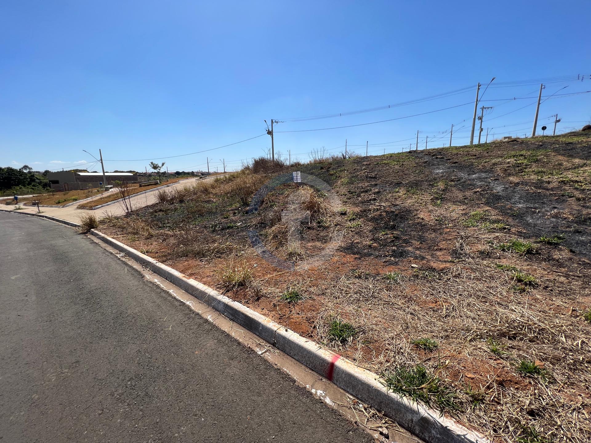 Terreno à venda, Versalhes, SAO SEBASTIAO DO PARAISO - MG