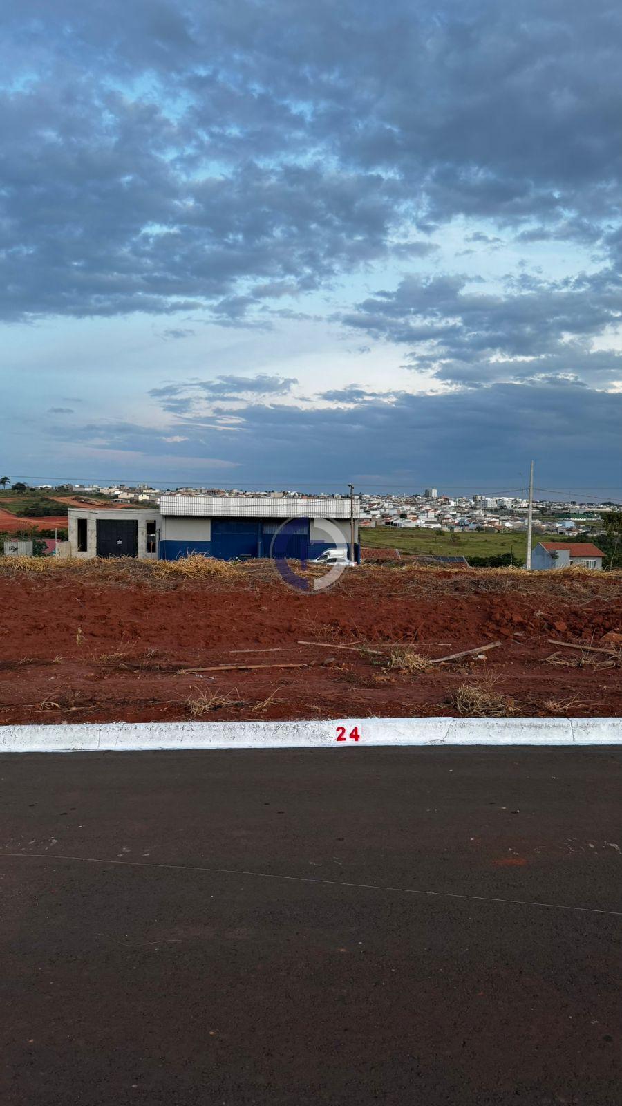 Terreno, 200 m² - Foto 1