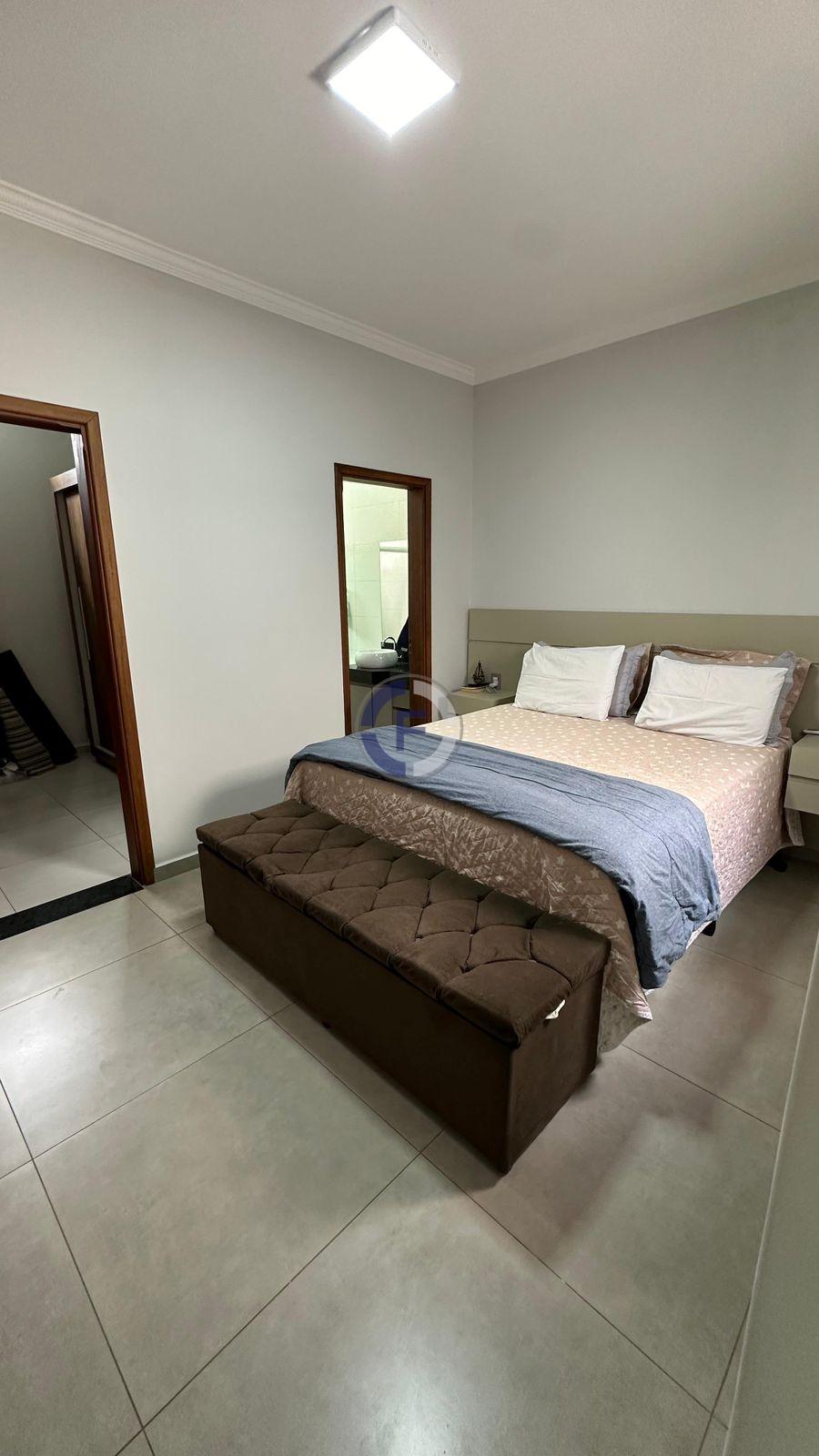 Casa, 3 quartos, 250 m² - Foto 6