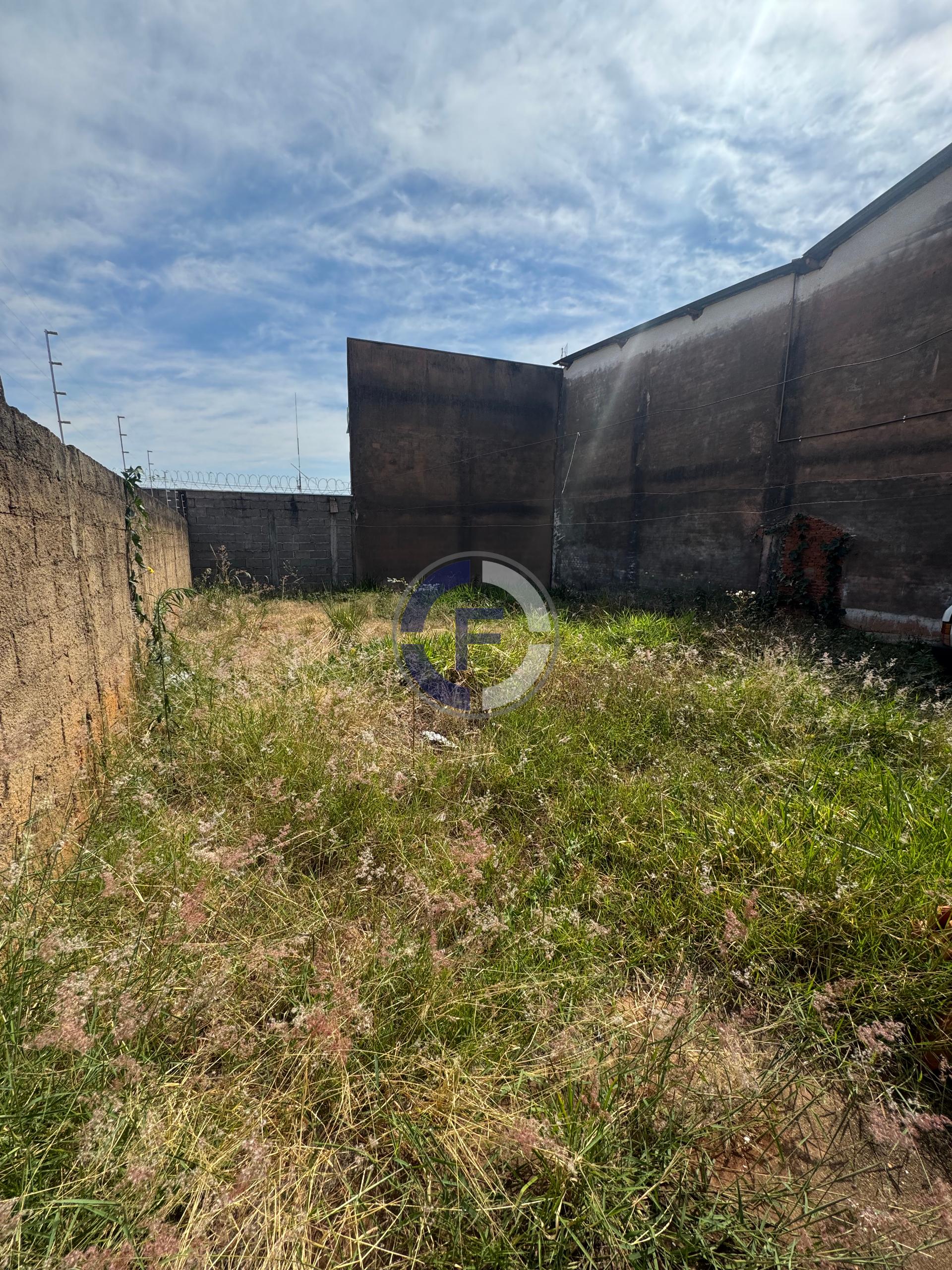 Casa, 2 quartos, 250 m² - Foto 9