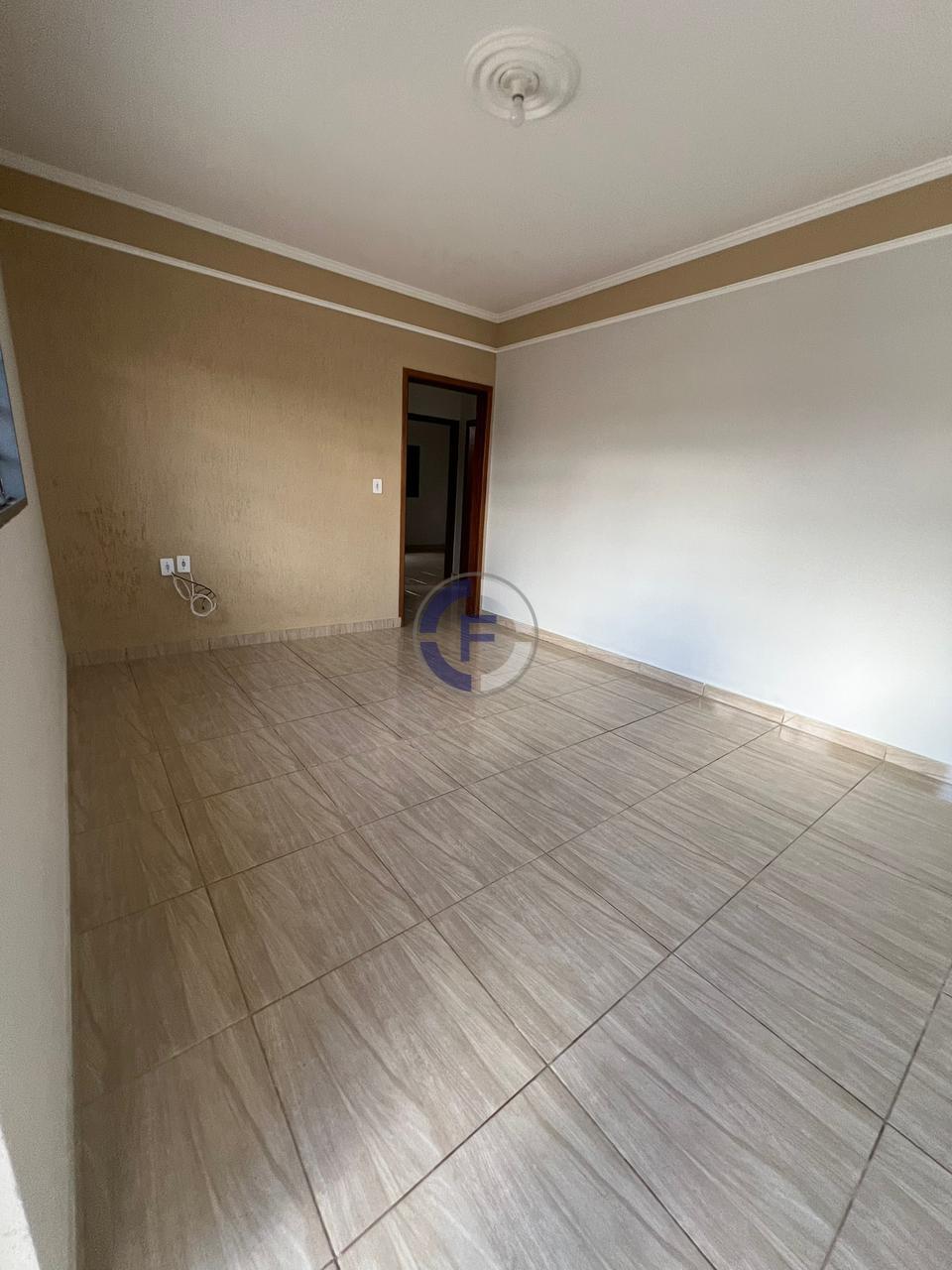 Casa com Piscina e Área Gourmet no Jardim Ouro Verde - 3 Quart...