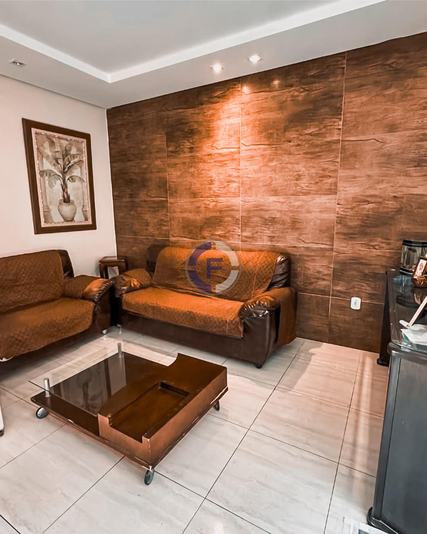 Casa ampla à venda em bairro nobre COM FOTOVOLTAICA suíte, ga...