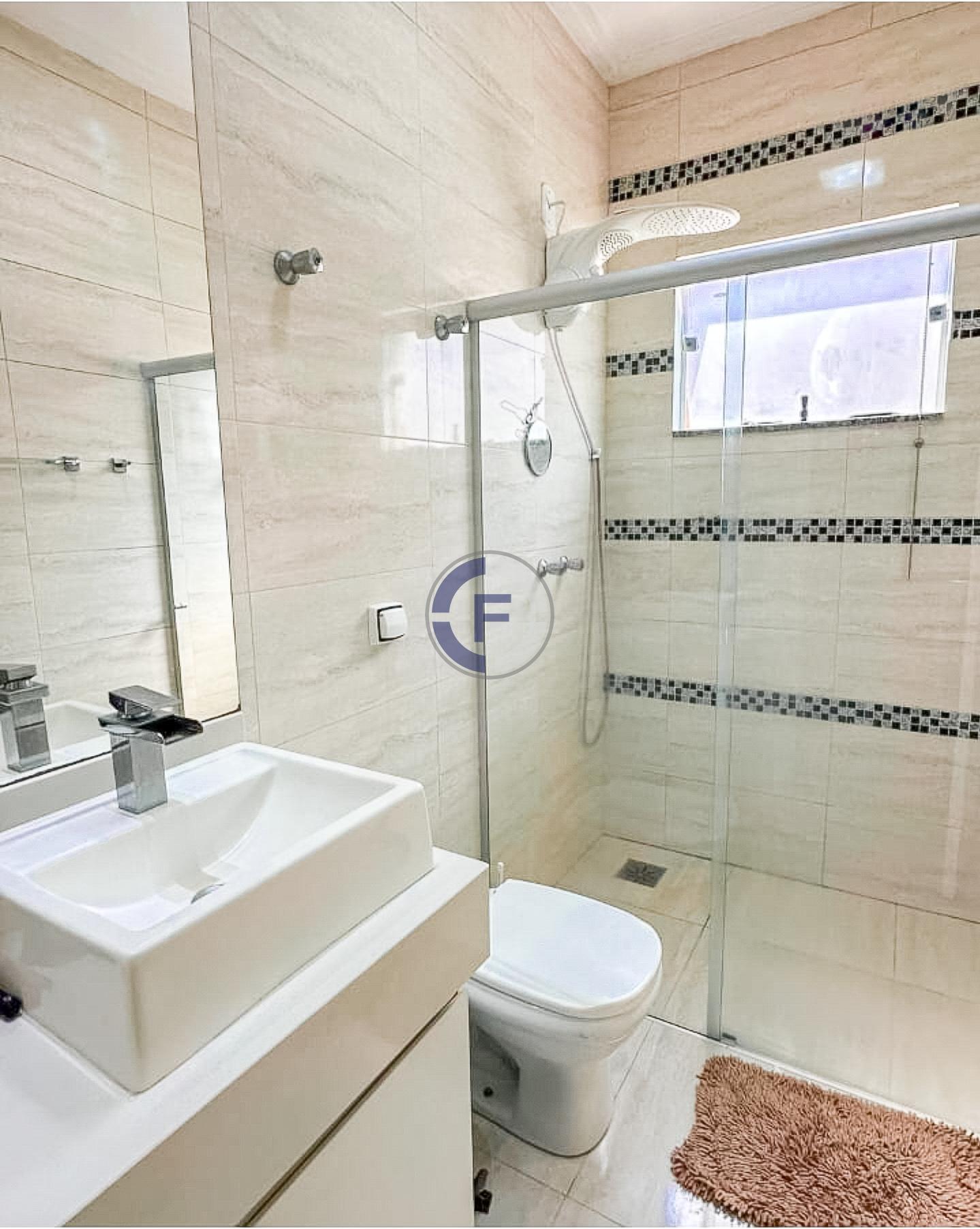 Casa ampla à venda em bairro nobre COM FOTOVOLTAICA suíte, ga...