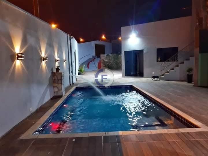 Casa completa com piscina   área de festa   vista linda
