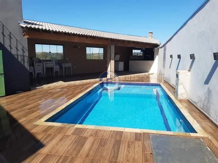 Casa completa com piscina   área de festa   vista linda