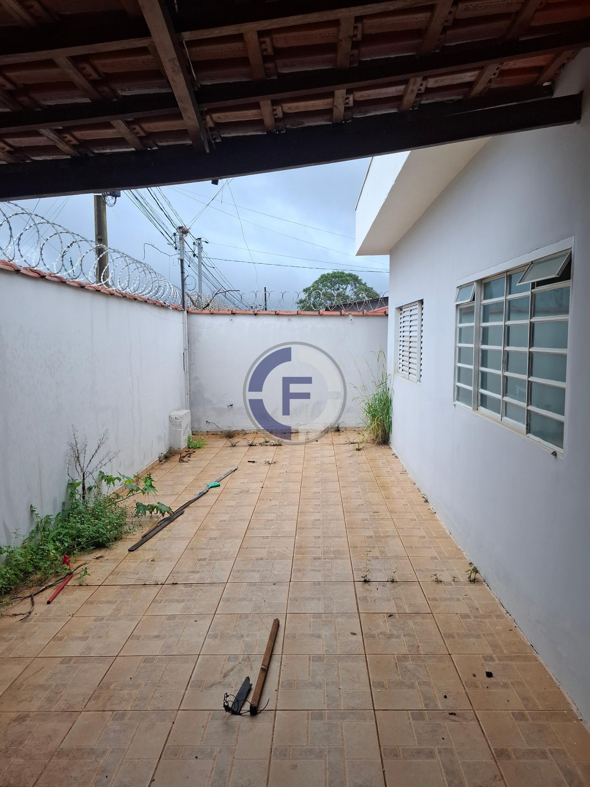 Casa, 3 quartos, 250 m² - Foto 1