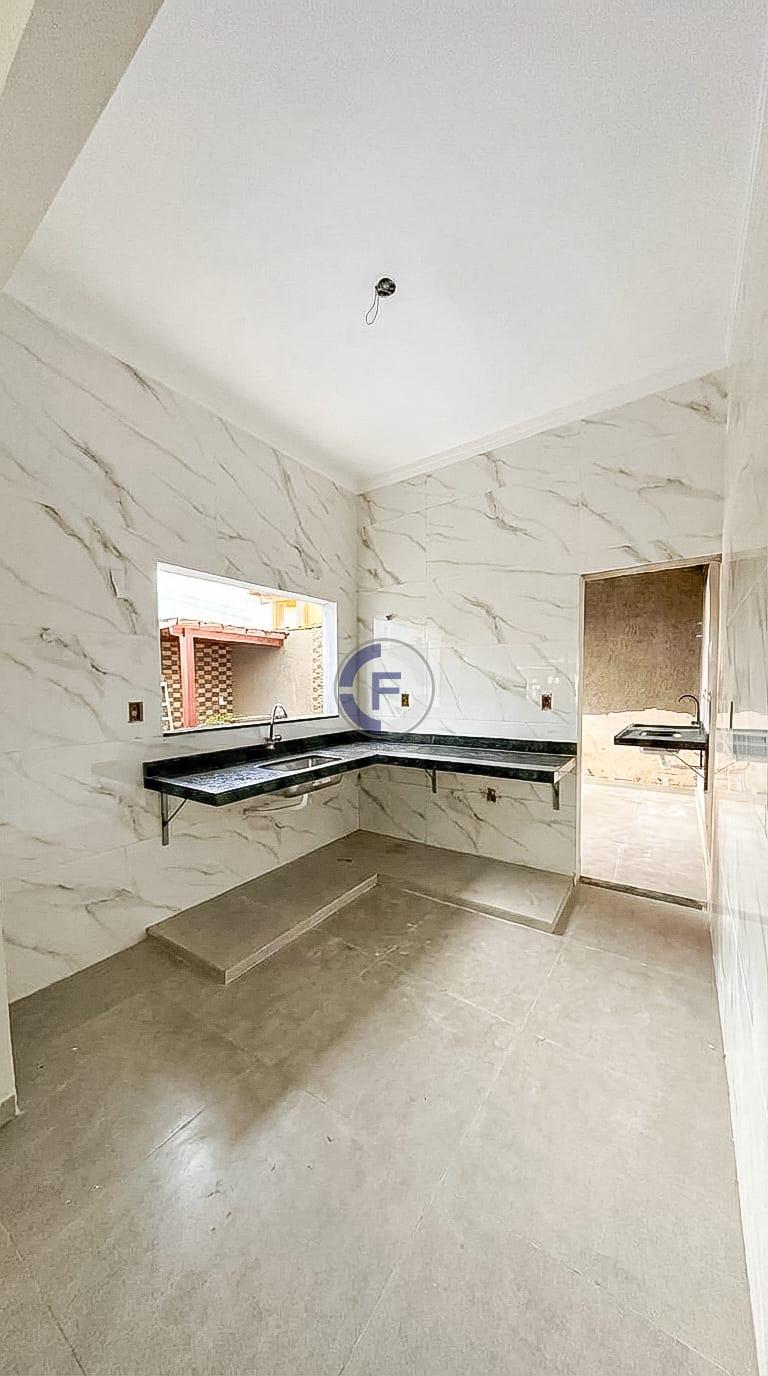 Casa com 2 dormitórios à venda, Centro, SAO SEBASTIAO DO PARAI...