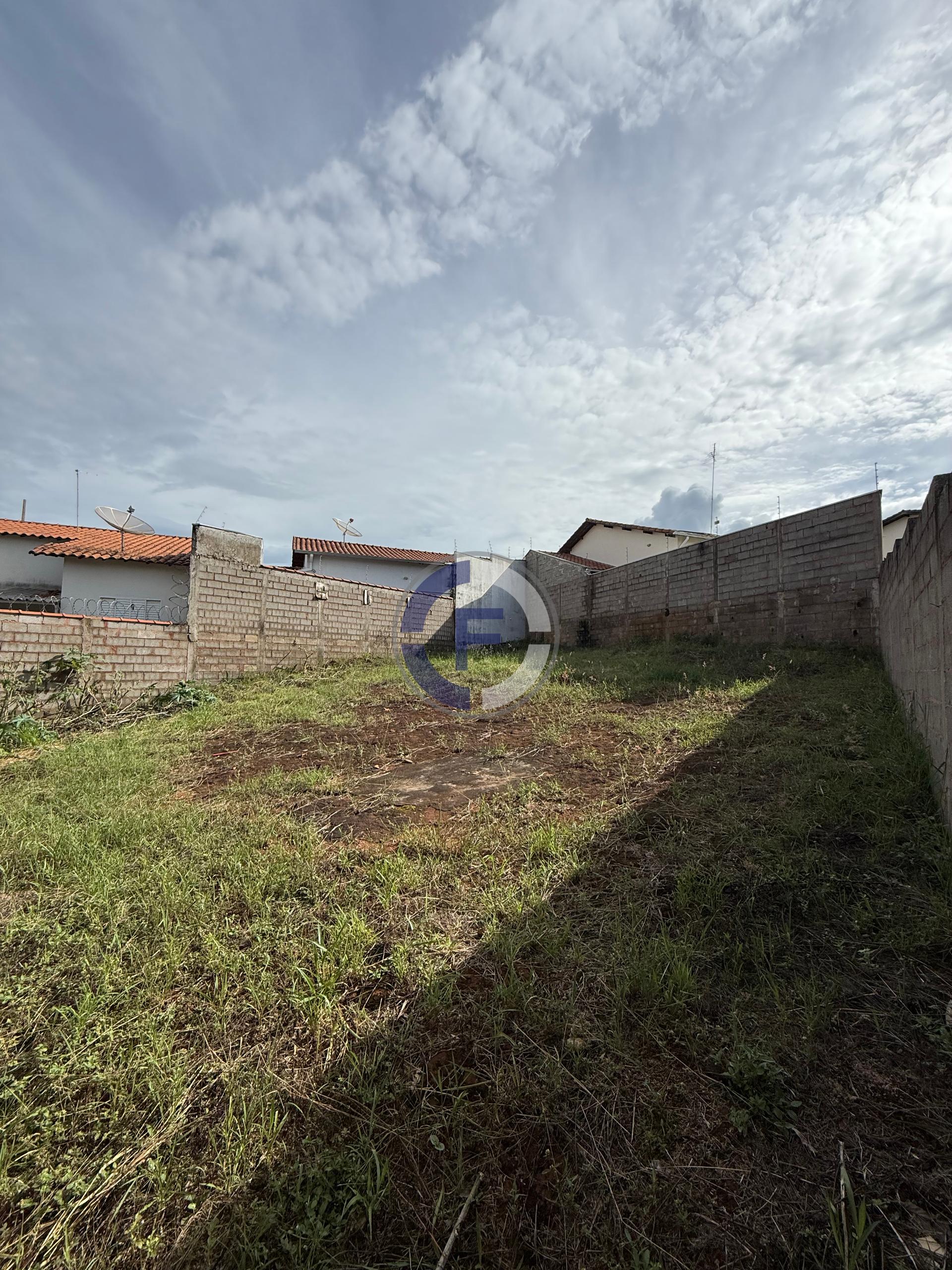 Terreno à venda, Jardim Daniela, SAO SEBASTIAO DO PARAISO - MG