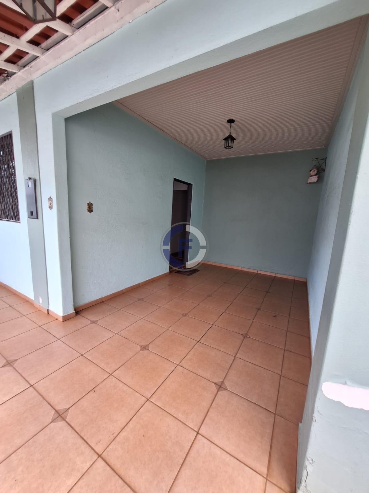 Casa, 3 quartos, 300 m² - Foto 1