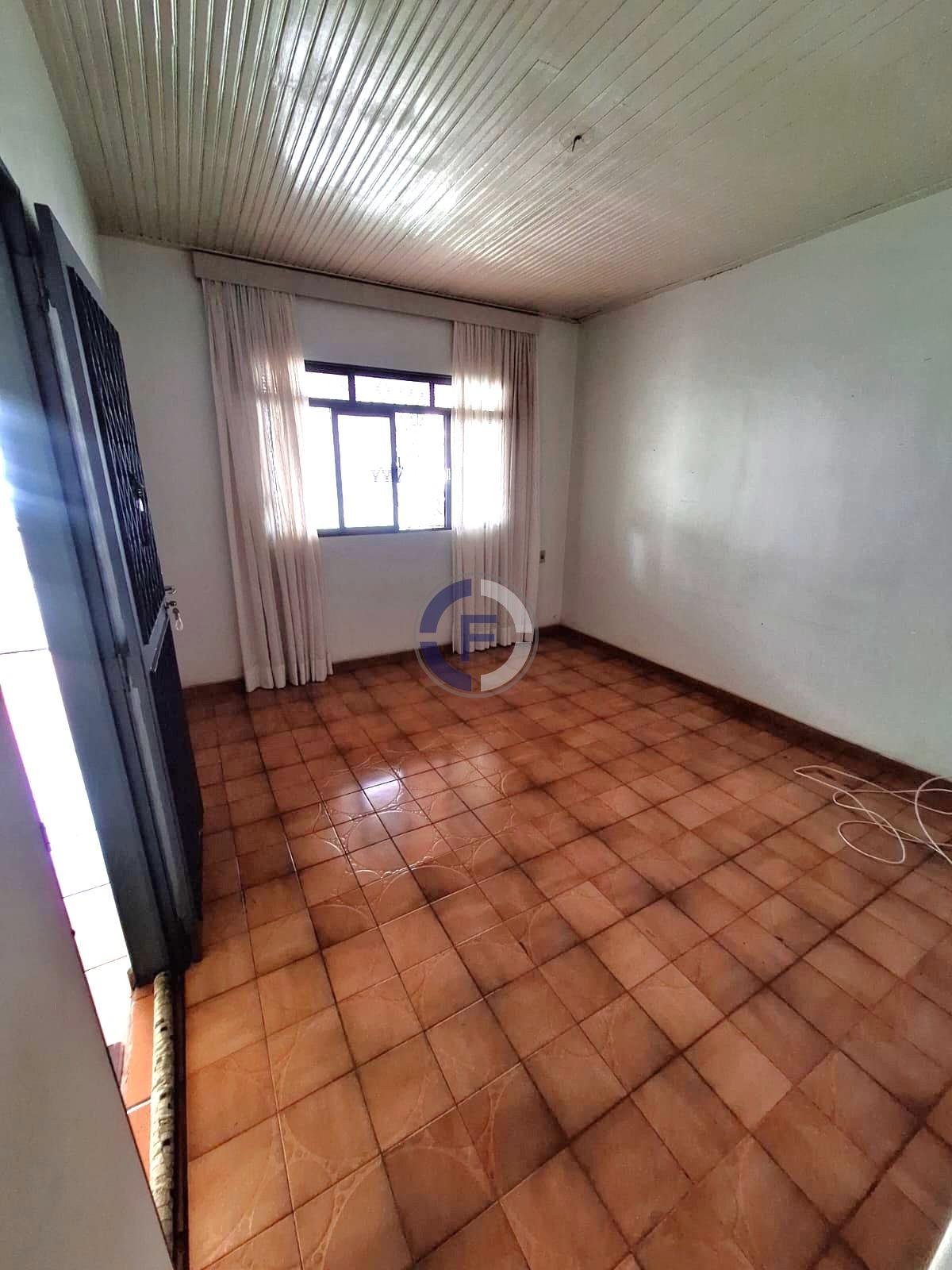 Casa, 3 quartos, 300 m² - Foto 2