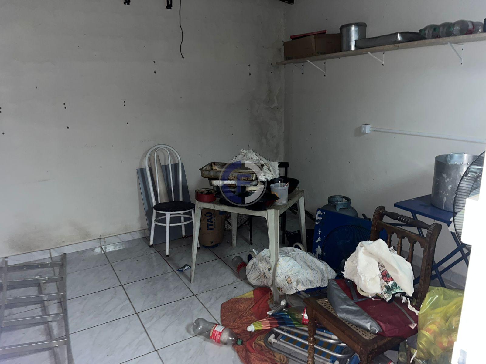 Casa, 3 quartos, 240000 m² - Foto 7