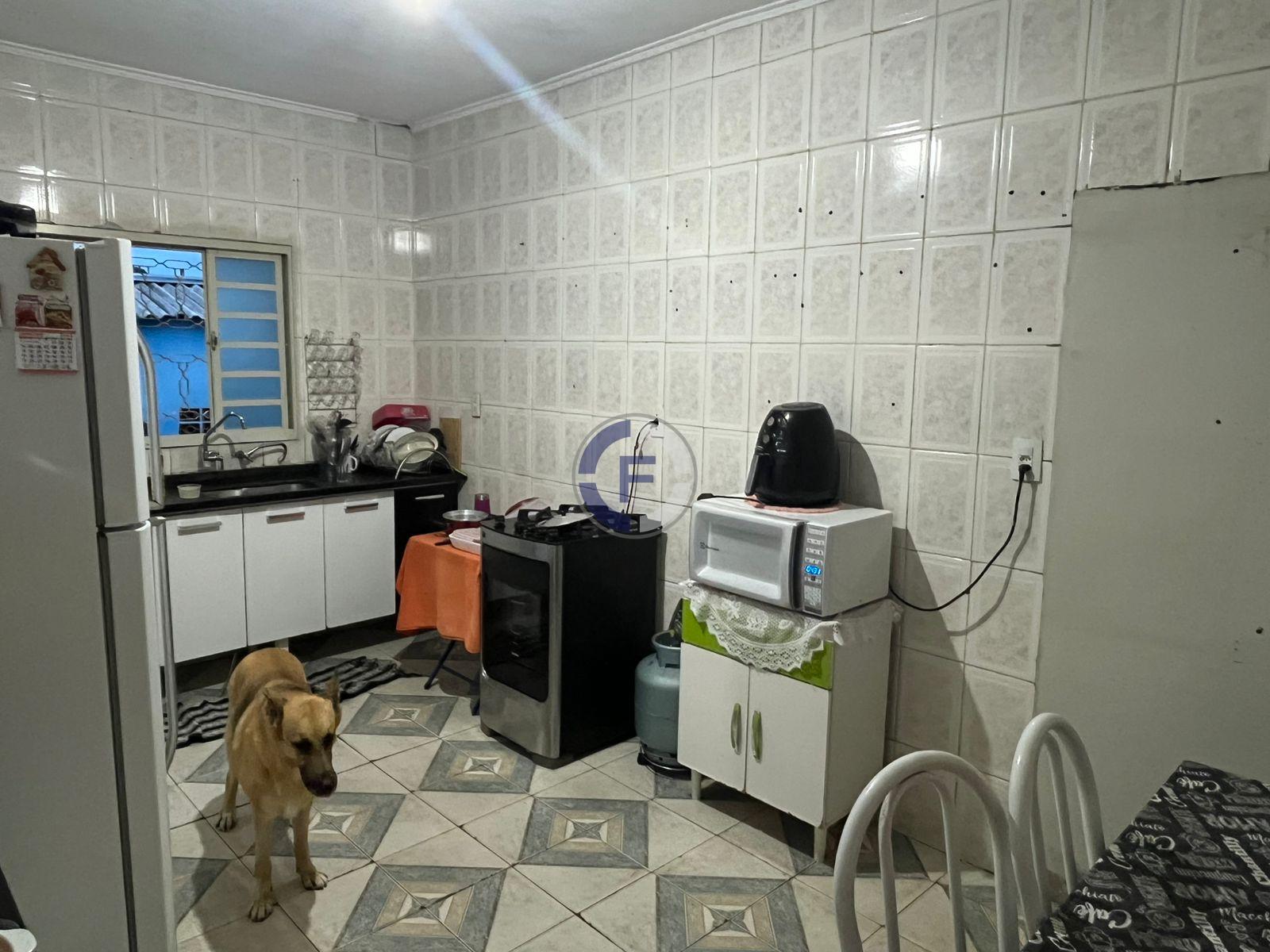 Casa, 3 quartos, 240000 m² - Foto 8