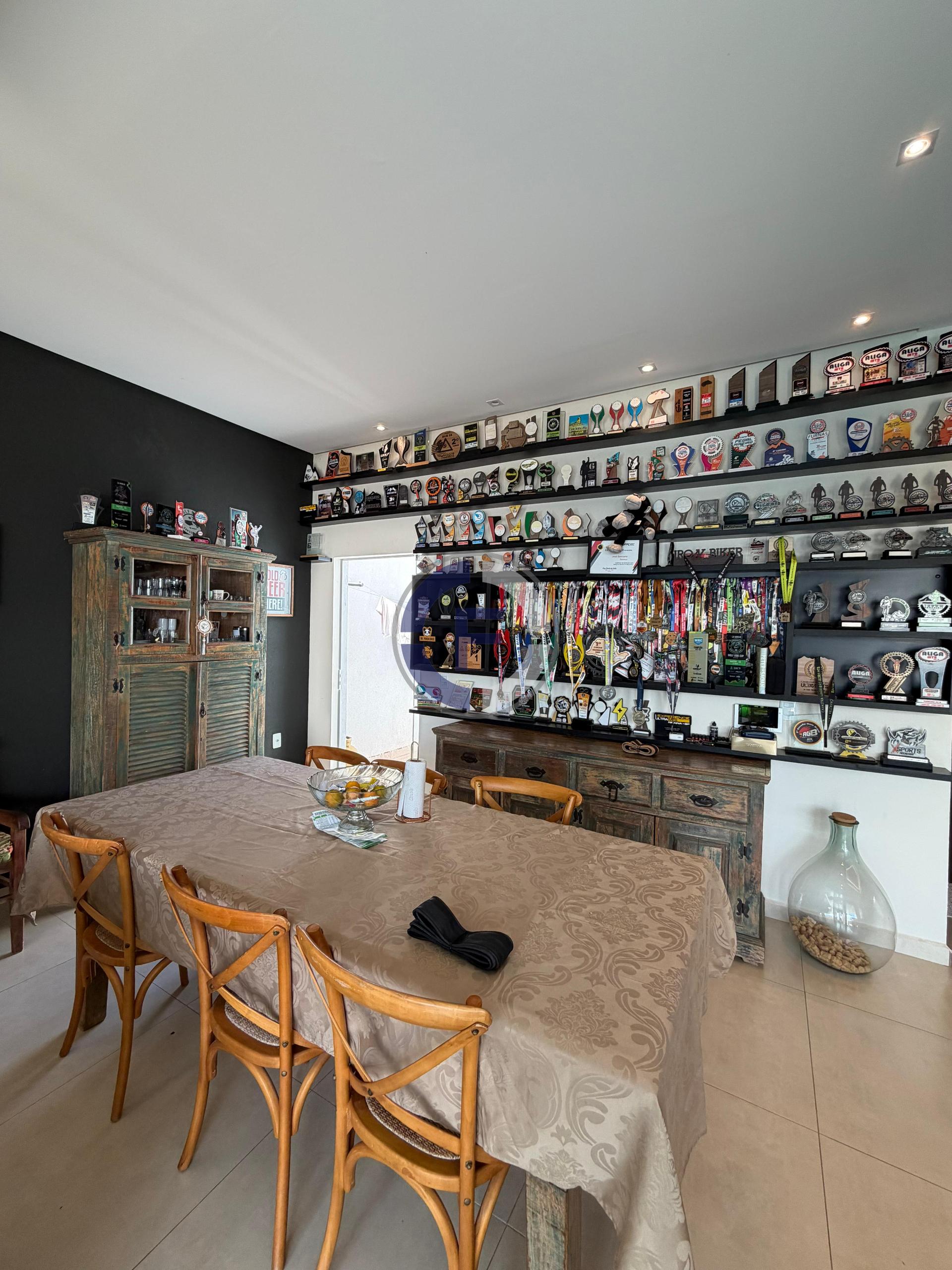 Casa, 2 quartos, 250 m² - Foto 8