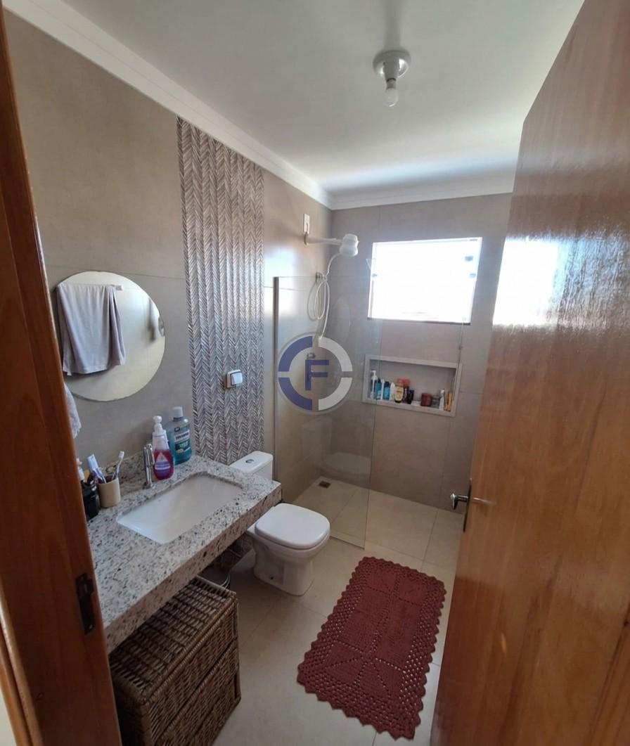 Casa, 3 quartos, 193 m² - Foto 8