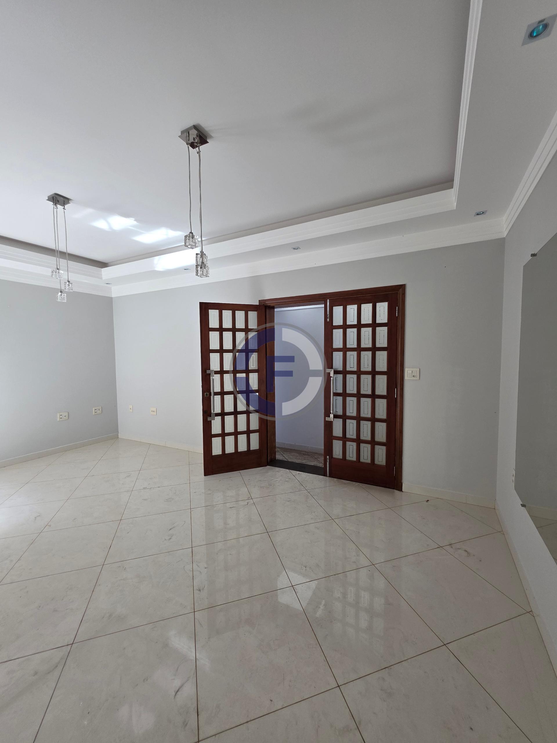 Casa, 3 quartos, 160 m² - Foto 1