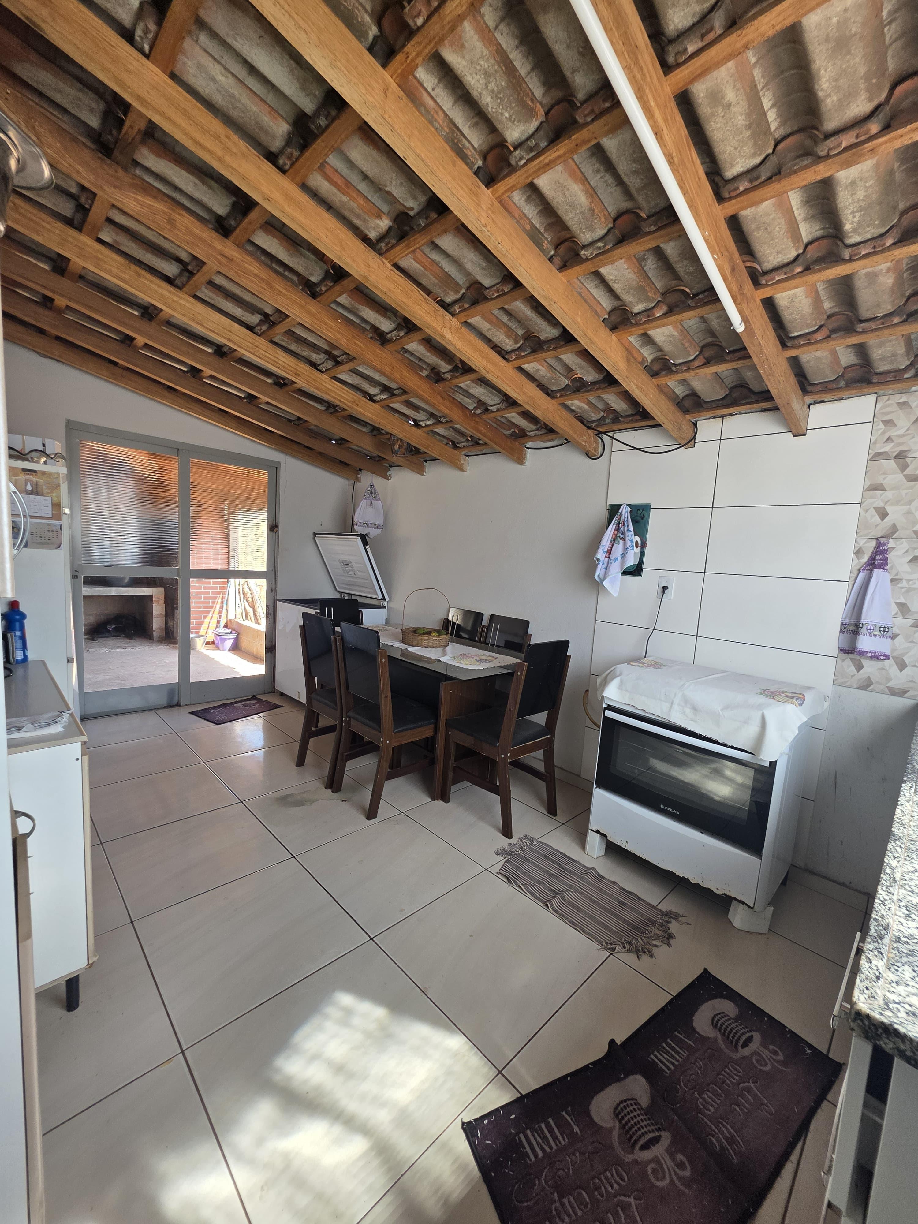 Sítio, 2 quartos, 1000 m² - Foto 2
