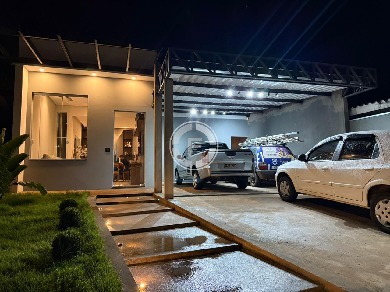 Casa, 2 quartos, 250 m² - Foto 1
