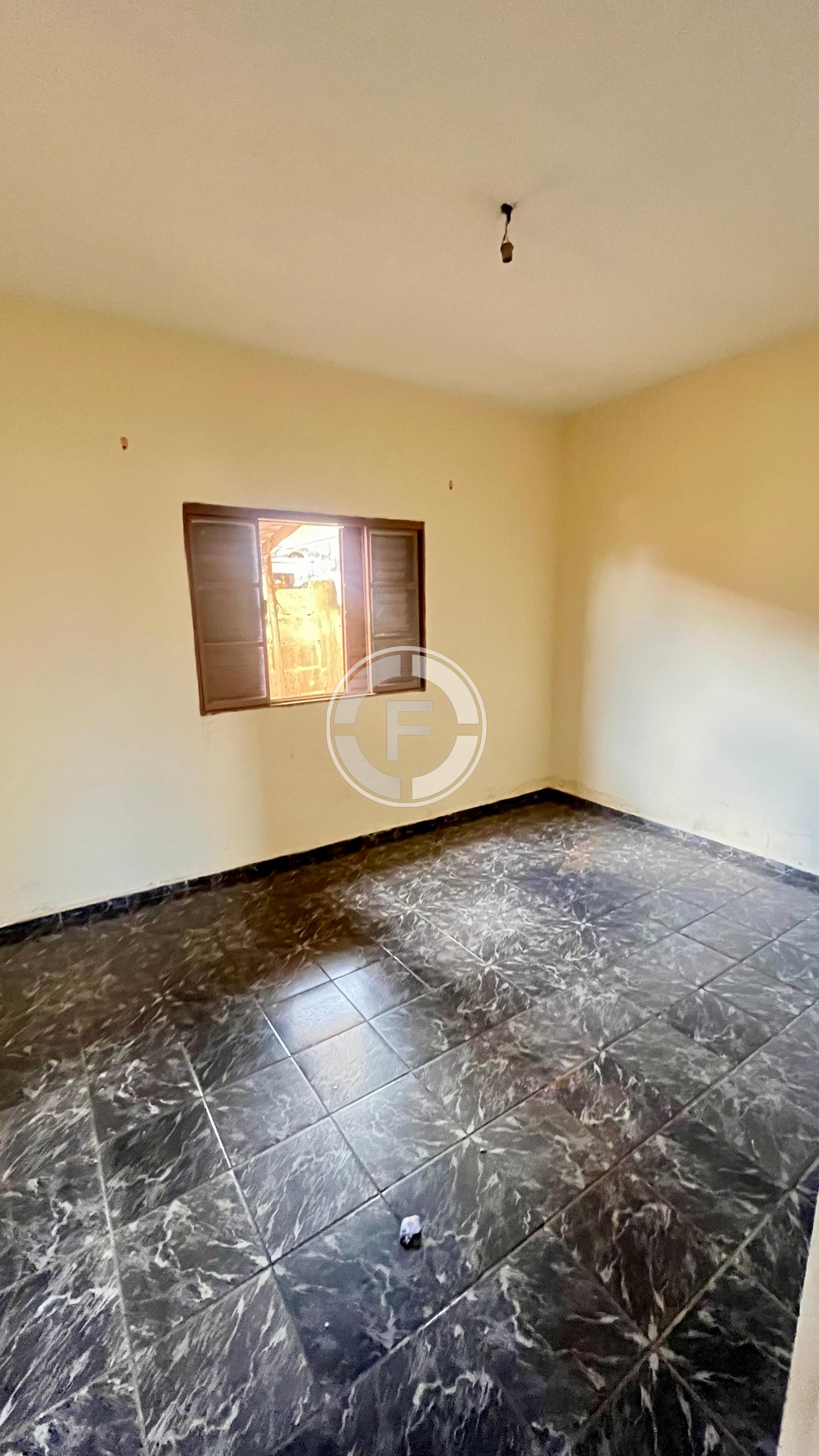 Casa à venda no bairro Jardim das Acácias por apenas R$ 195 mil