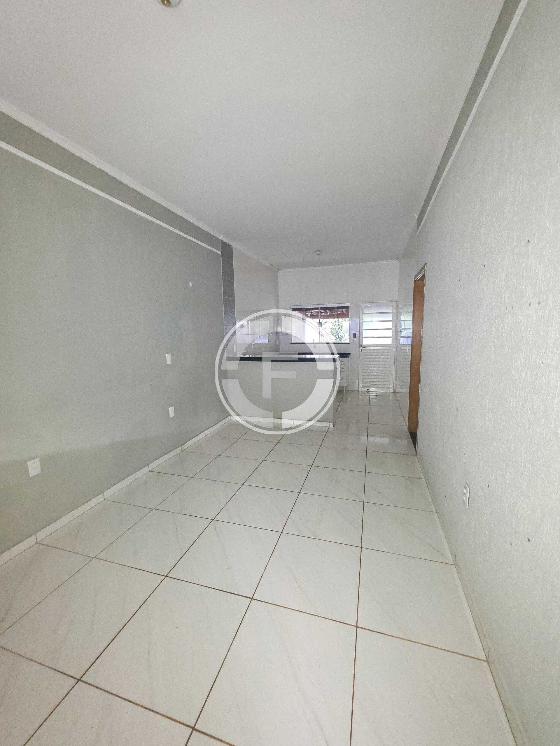 Casa à venda no Diamantina com 2 dormitórios e área para churr...