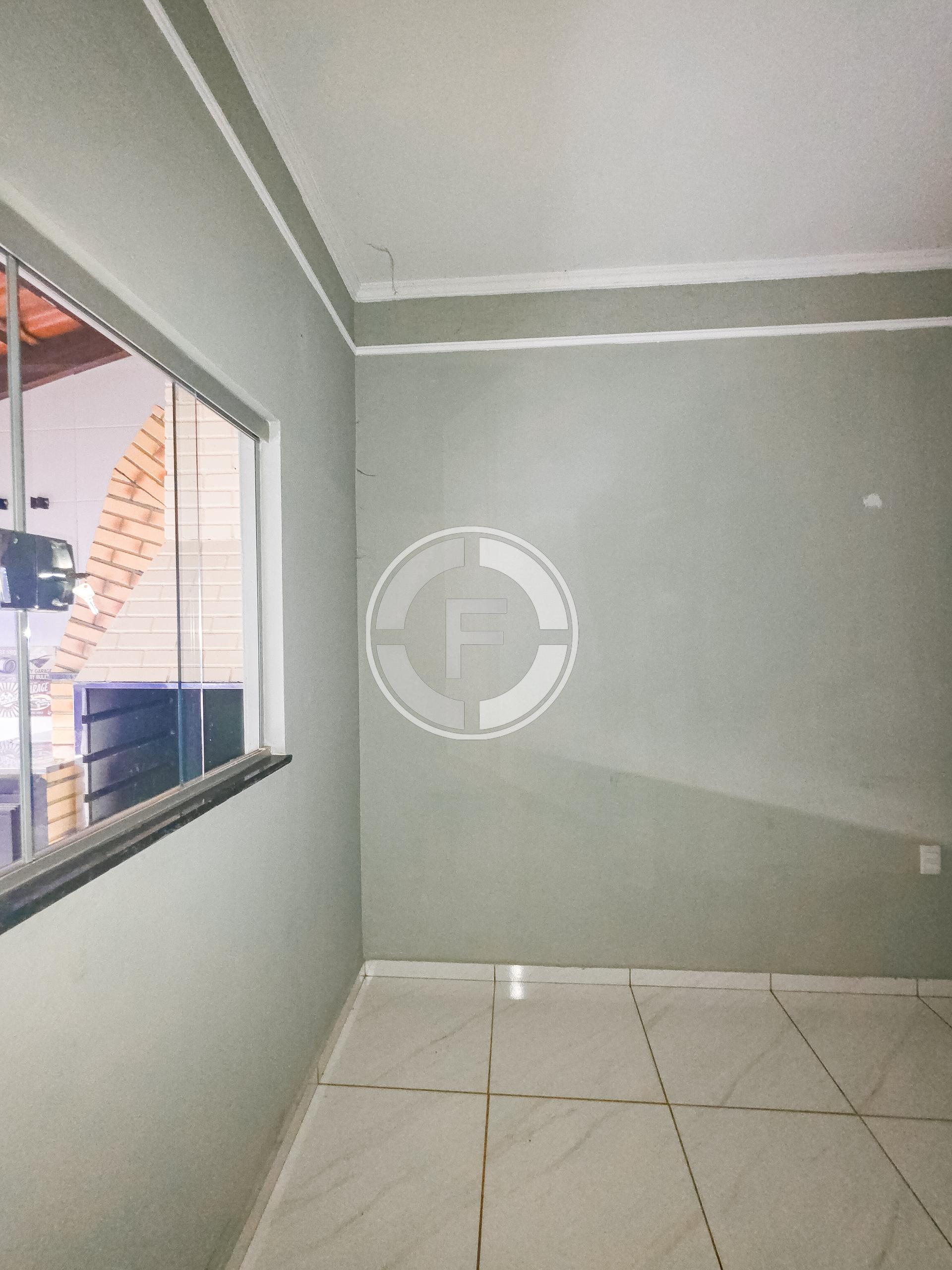 Casa à venda no Diamantina com 2 dormitórios e área para churr...