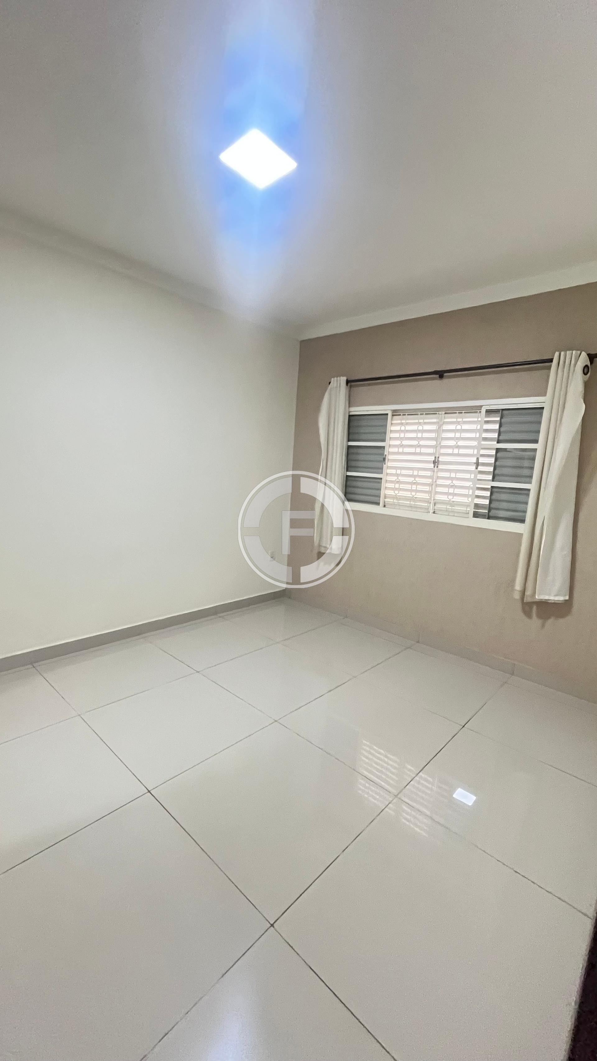 Casa com 3 dormitórios à venda, Vila Helena, SAO SEBASTIAO DO ...