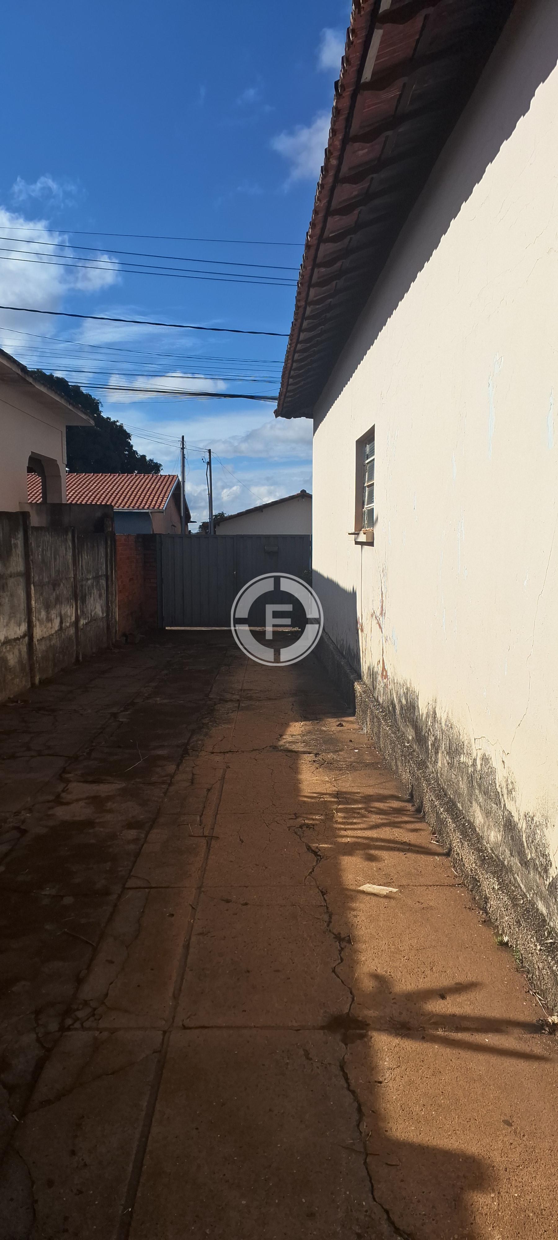 Casa co. Amplo espaço interno e externo , excelente para in...