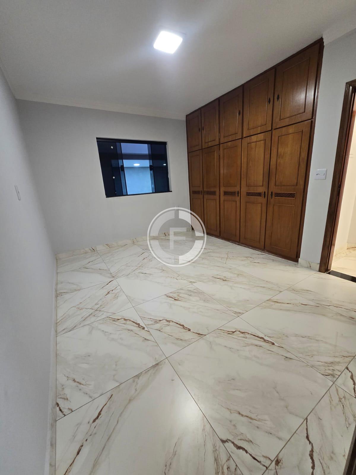 Casa, 2 quartos, 250 m² - Foto 9