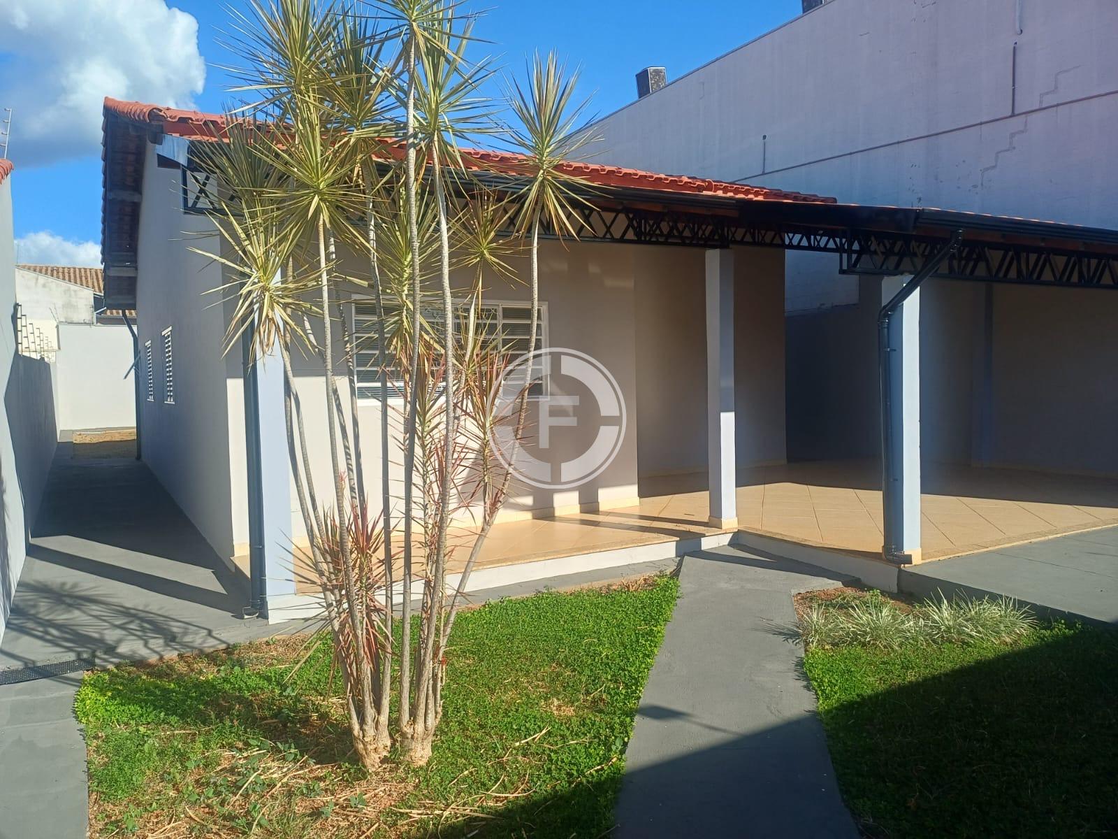 Casa, 2 quartos, 360 m² - Foto 1