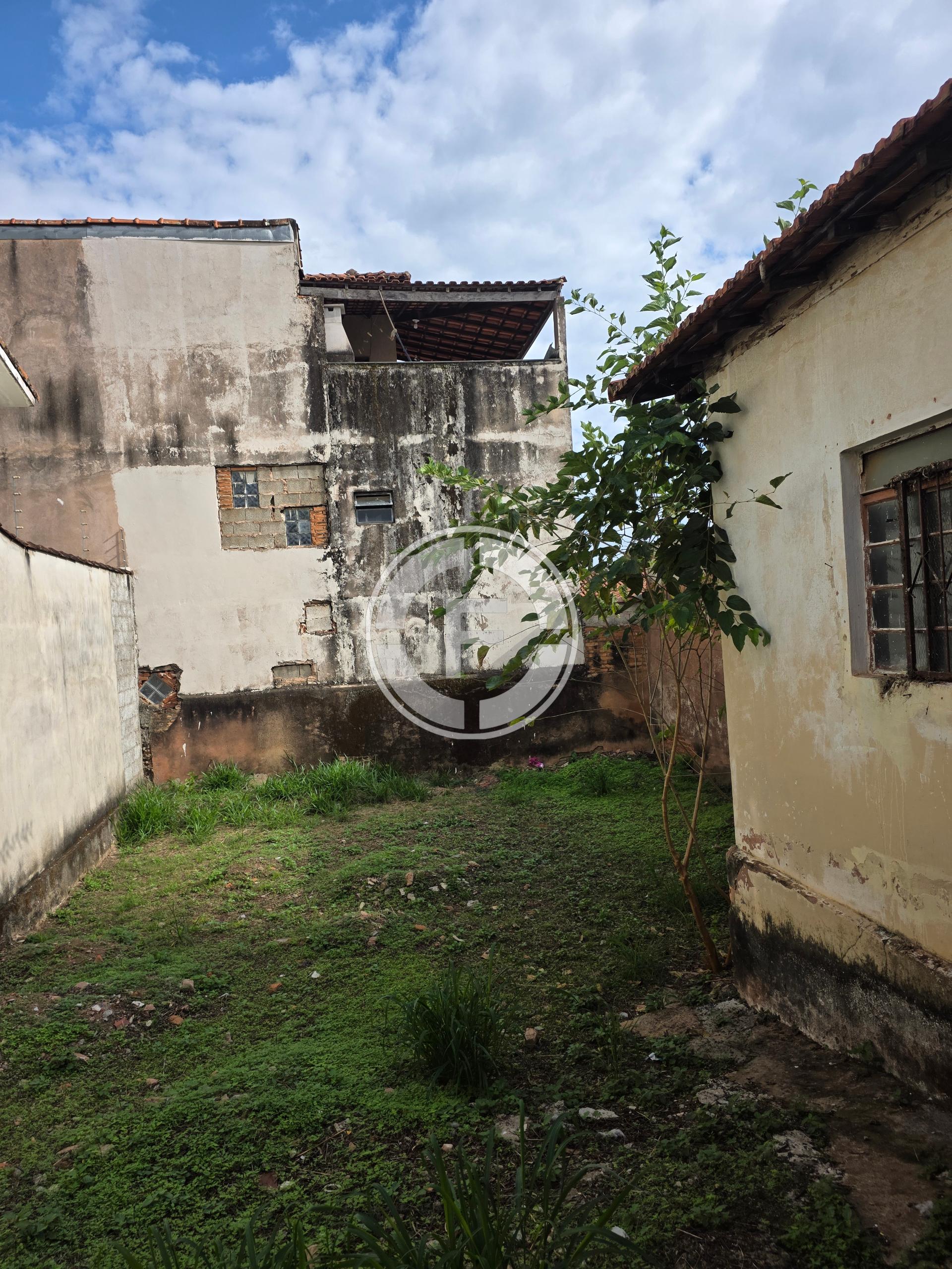 Casa, 2 quartos, 273 m² - Foto 4