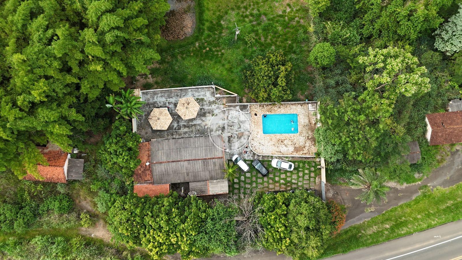 Chácara, 2 quartos, 2700 m² - Foto 2