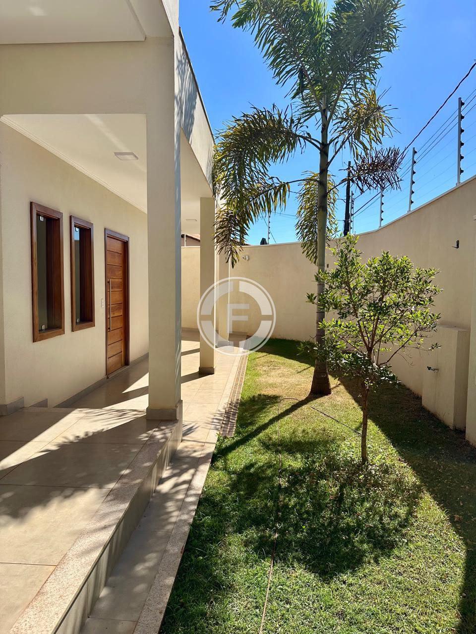 Linda Casa no Vila Verde com Suíte, Móveis Planejados e Gourmet