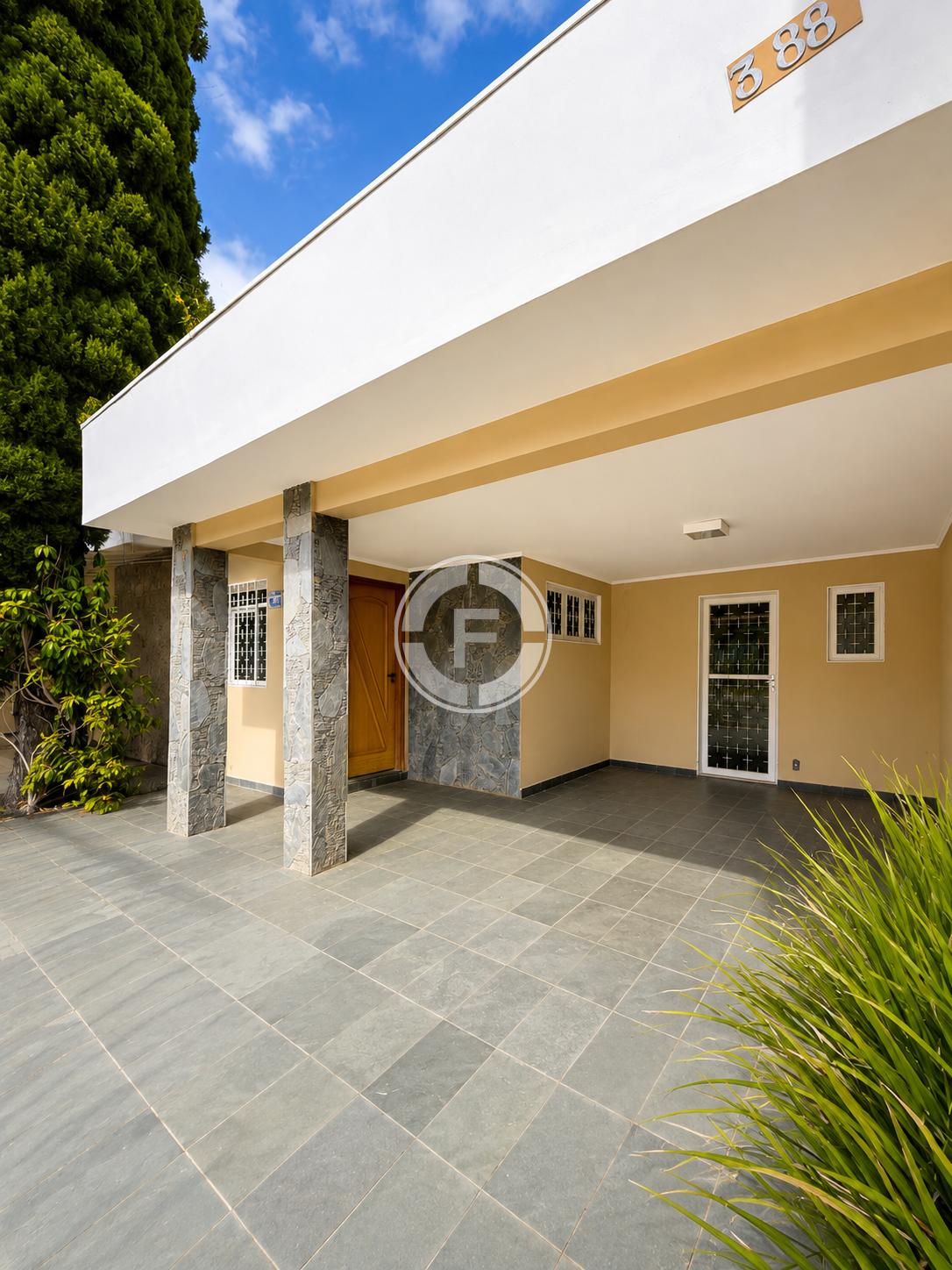 Casa, 2 quartos, 300 m² - Foto 1