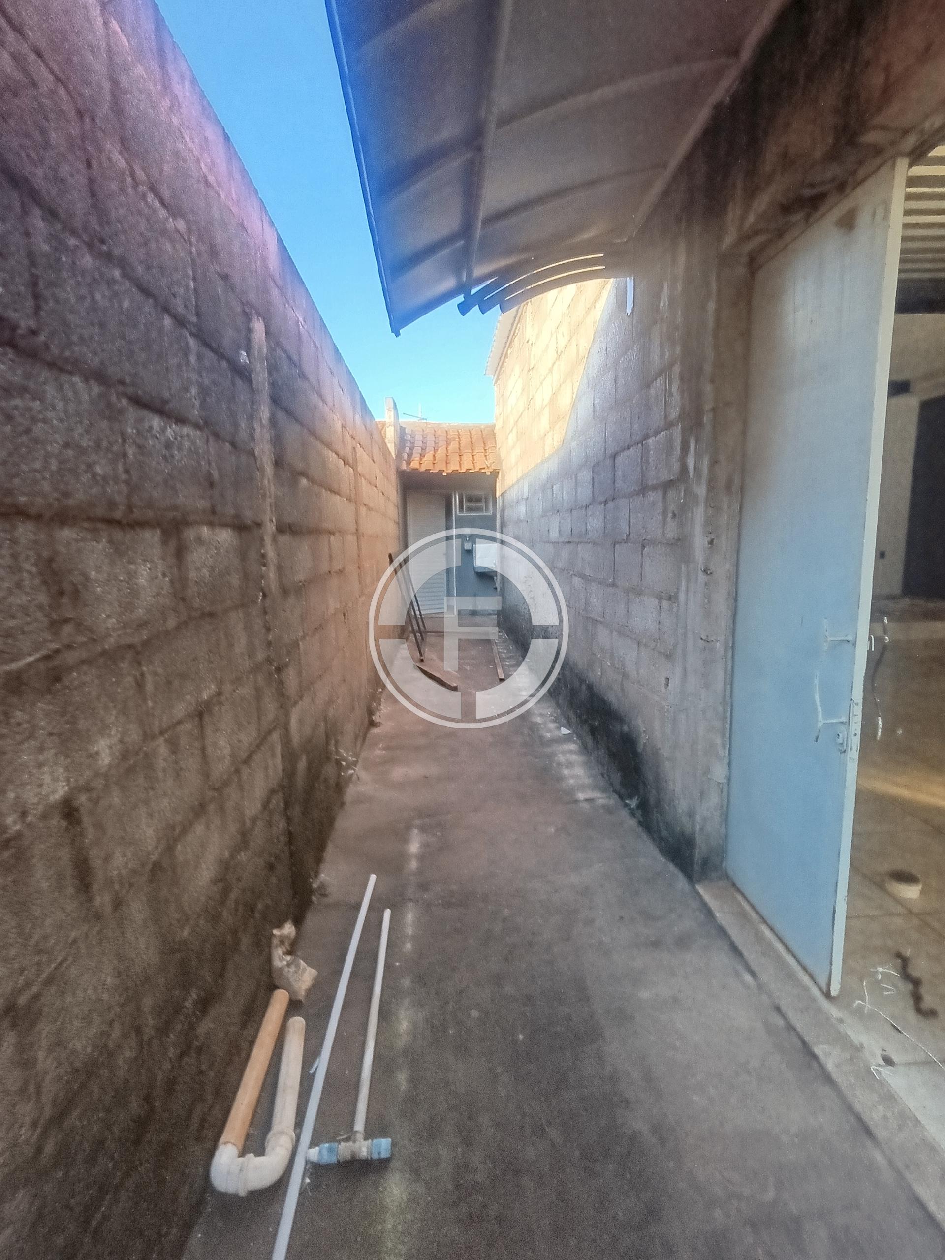 Depósito-Galpão, 160 m² - Foto 1