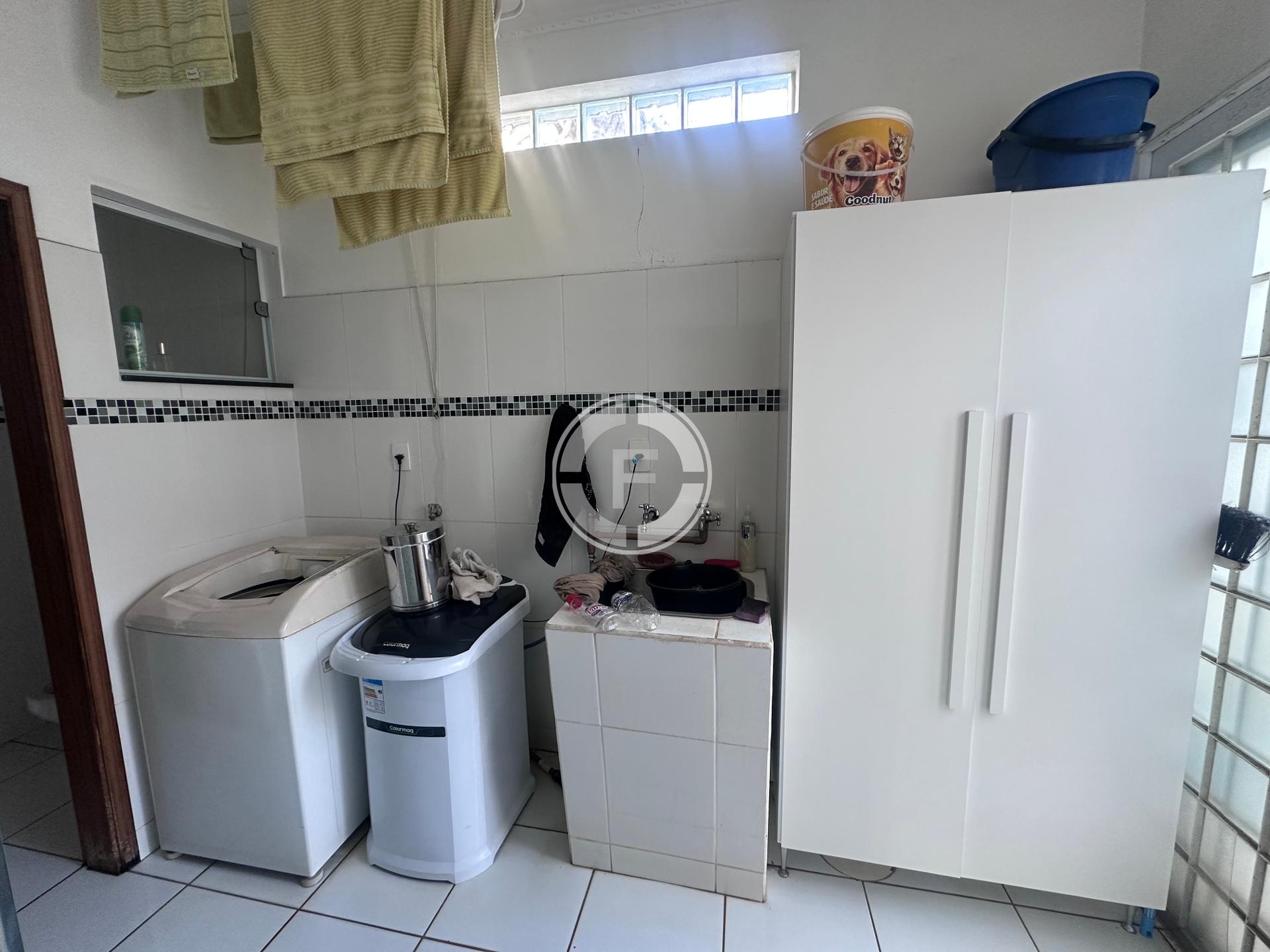 Casa, 1 quarto, 330 m² - Foto 10