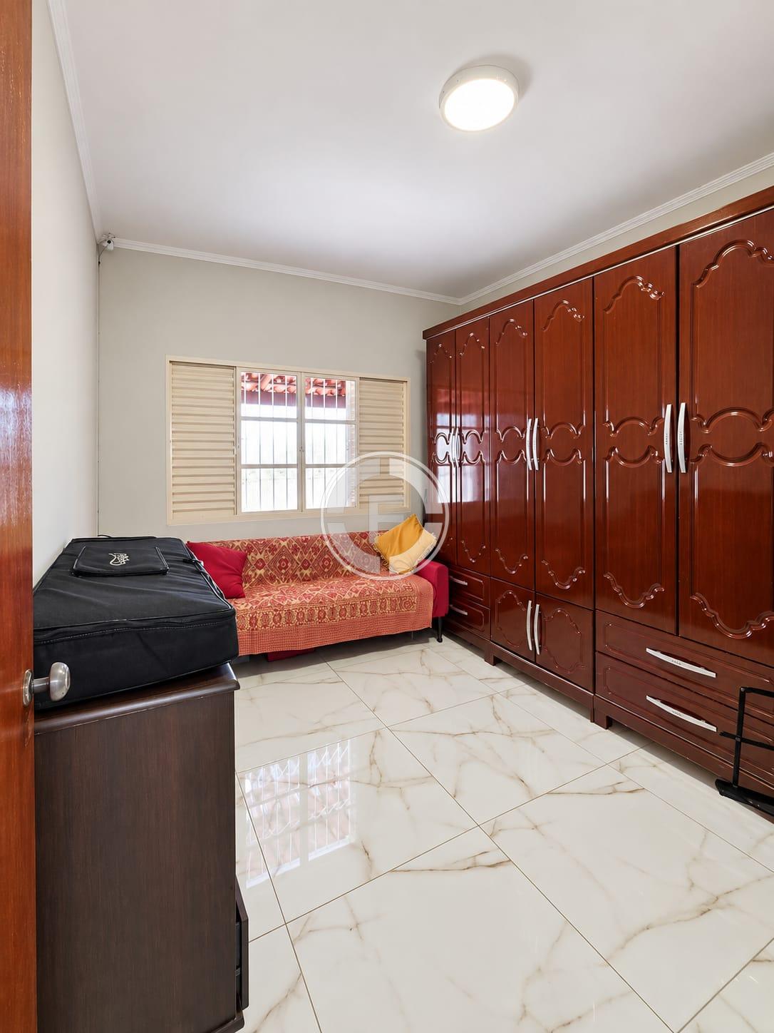 Casa, 3 quartos, 250 m² - Foto 3